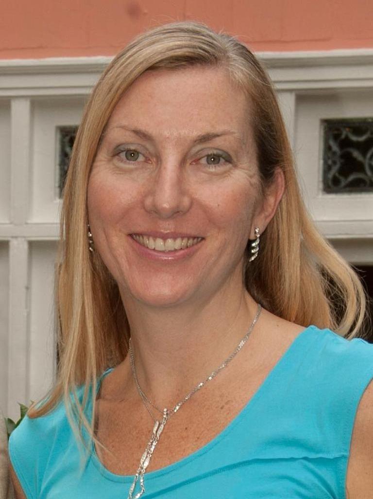 Elizabeth Lindquist Profile Photo