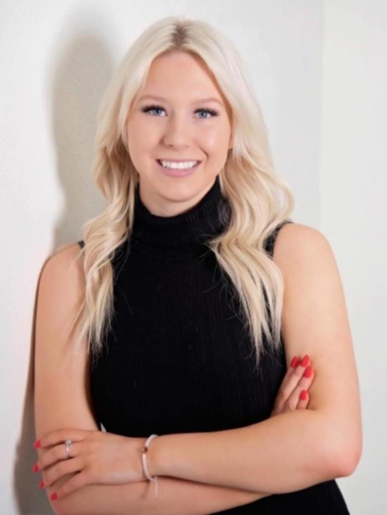 Emma Belanger Profile Image