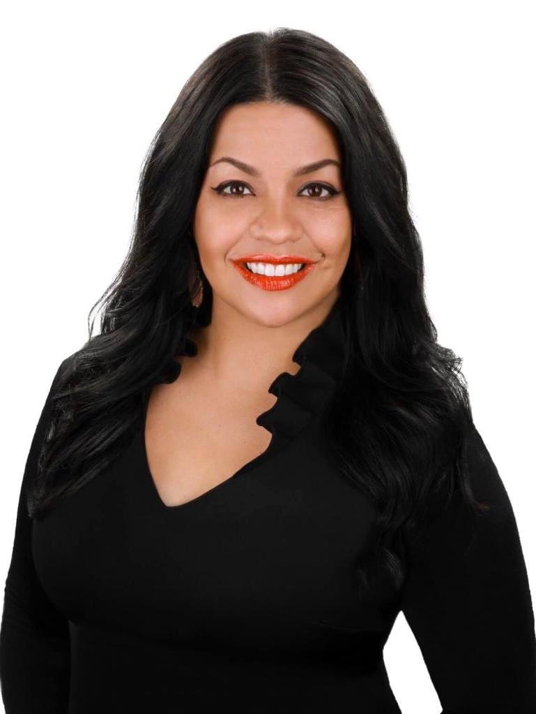 Idania Hernandez Profile Image