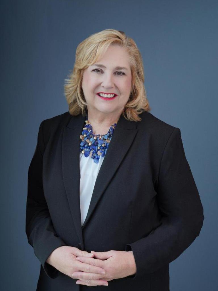 Karen Hallman Profile Image