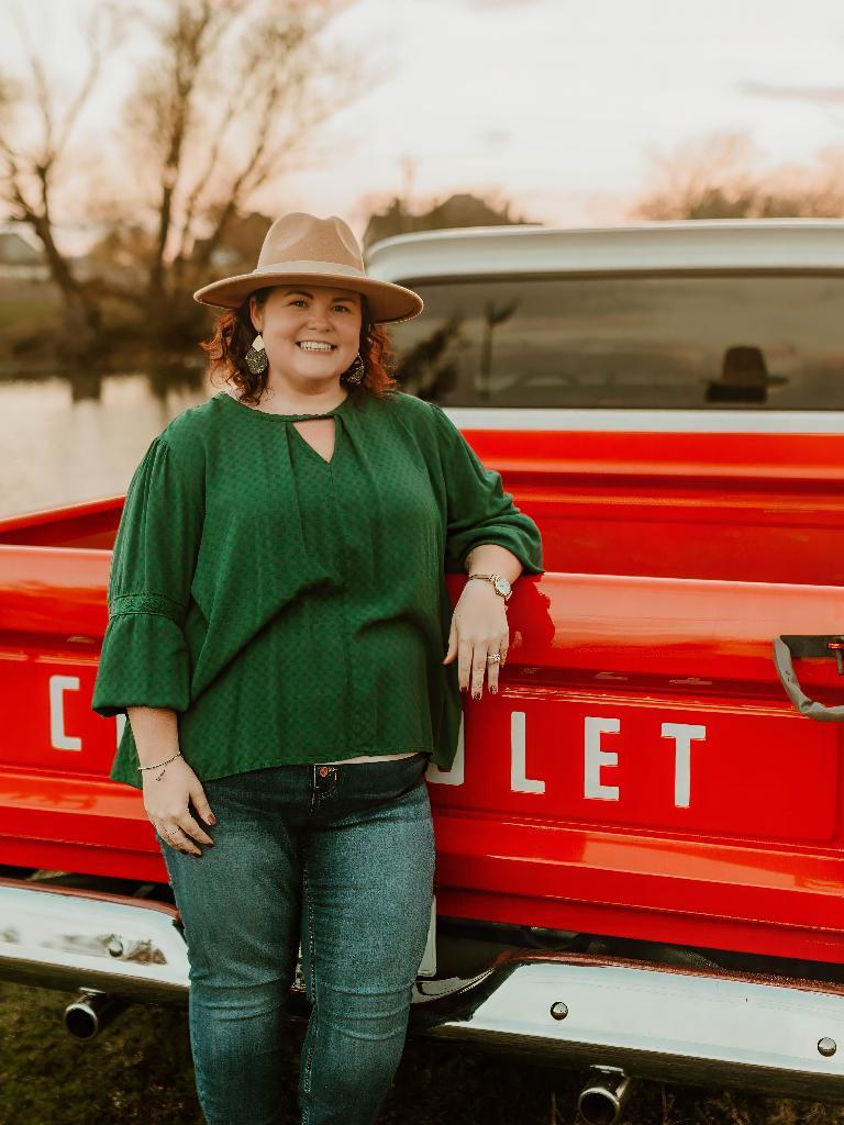 Kacie Pettit Profile Image