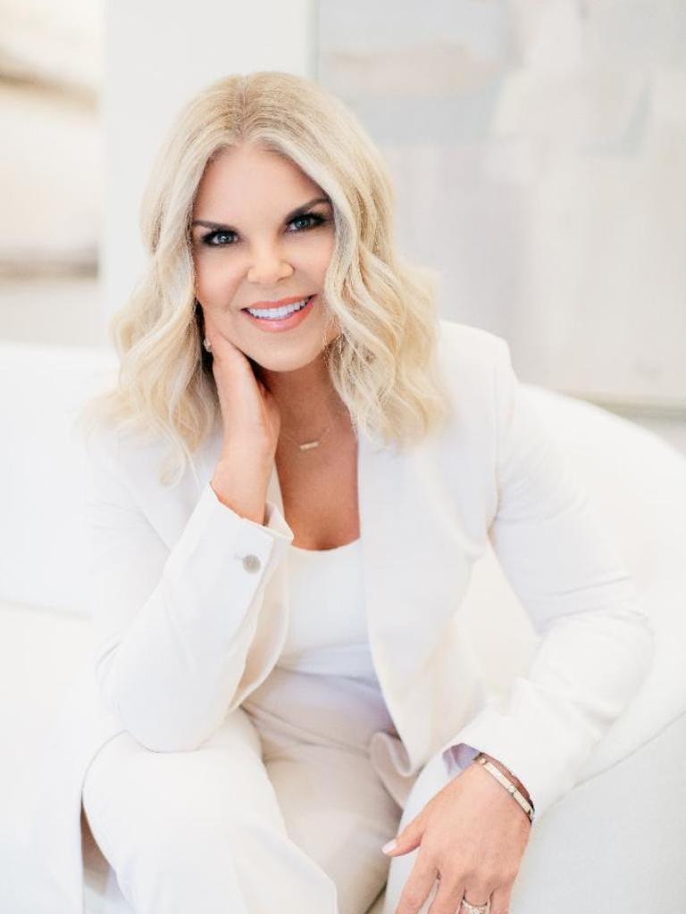 Kristine Pharr Profile Photo