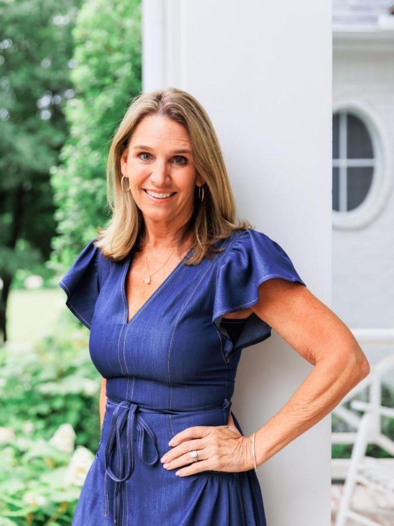 Stacy Revely Profile Image
