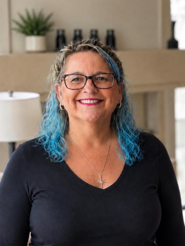 Lisa Henry-Weaver Profile Photo