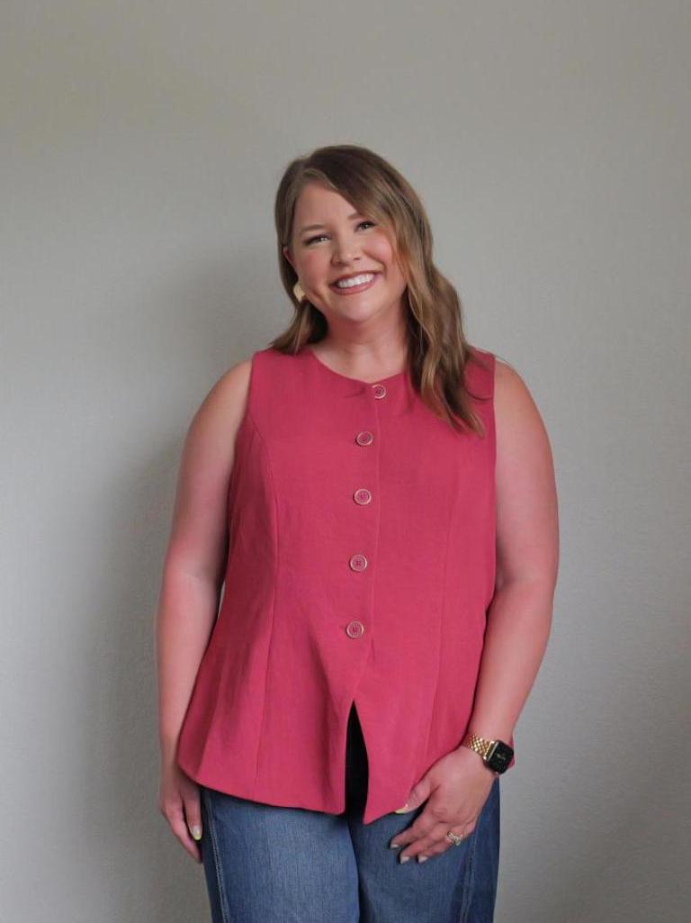 Laura Lea Smith Profile Image