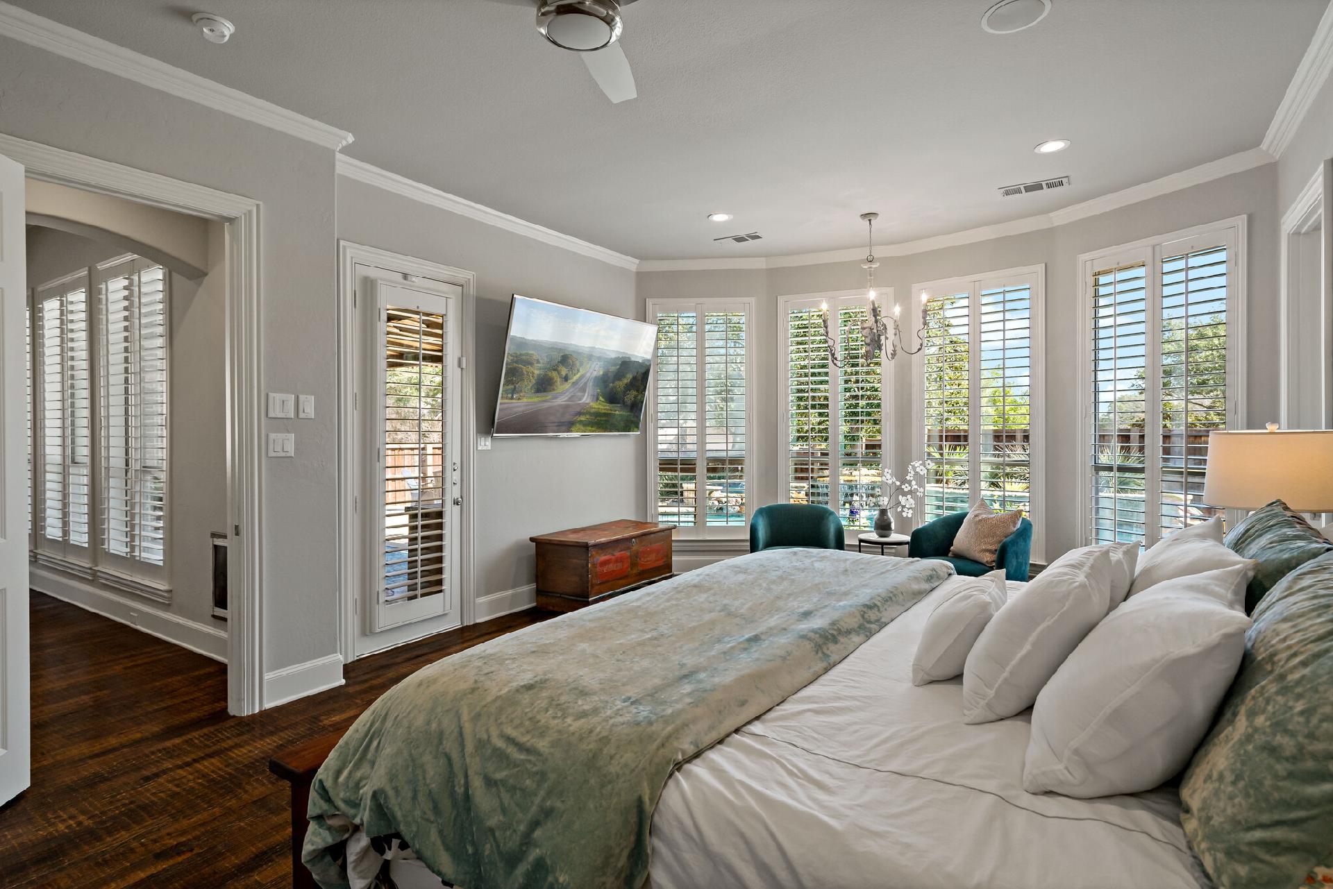 404 Earlston Court Property Photo 23