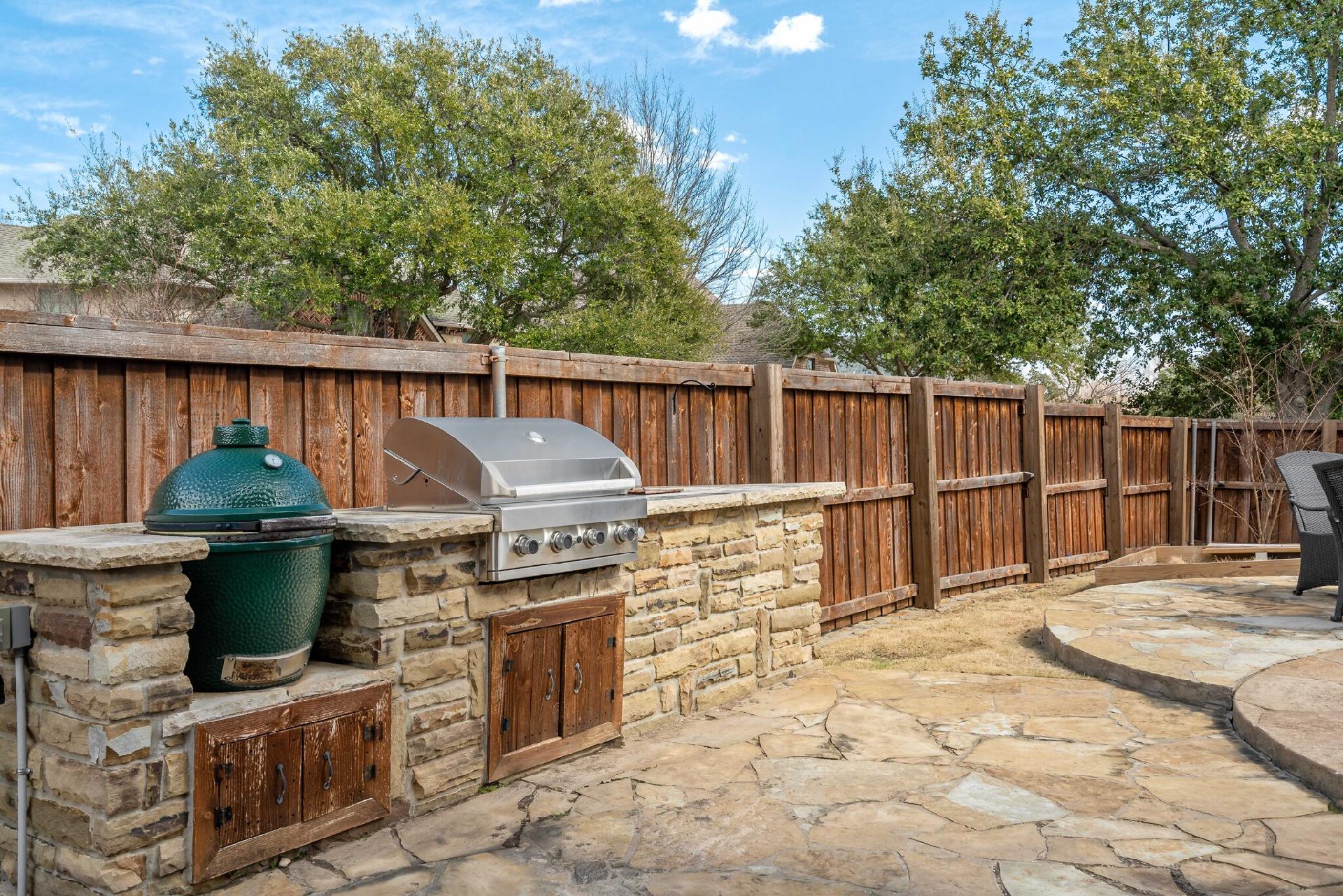 404 Earlston Court Property Photo 48