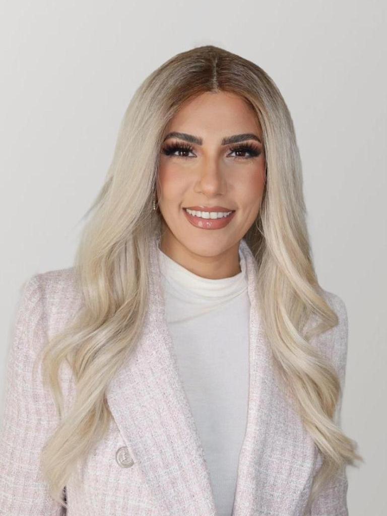 Ronya Valizadeh Profile Photo