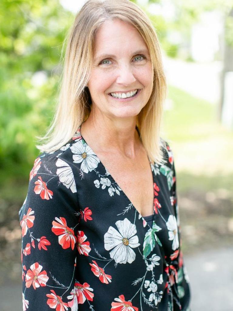Denise Swenson Profile Image