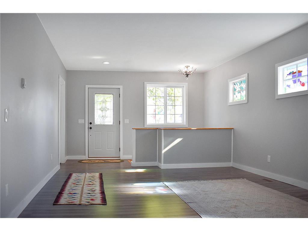 426 Erie Avenue Property Photo 8