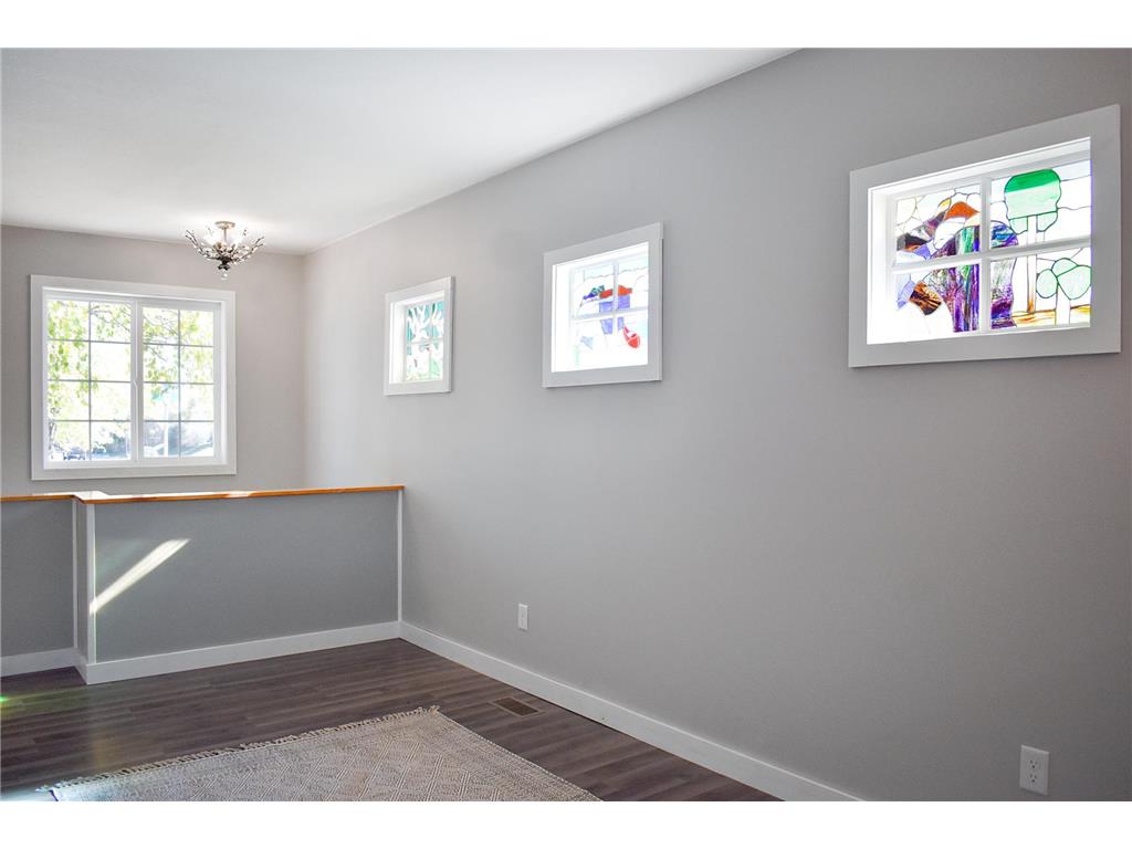 426 Erie Avenue Property Photo 9