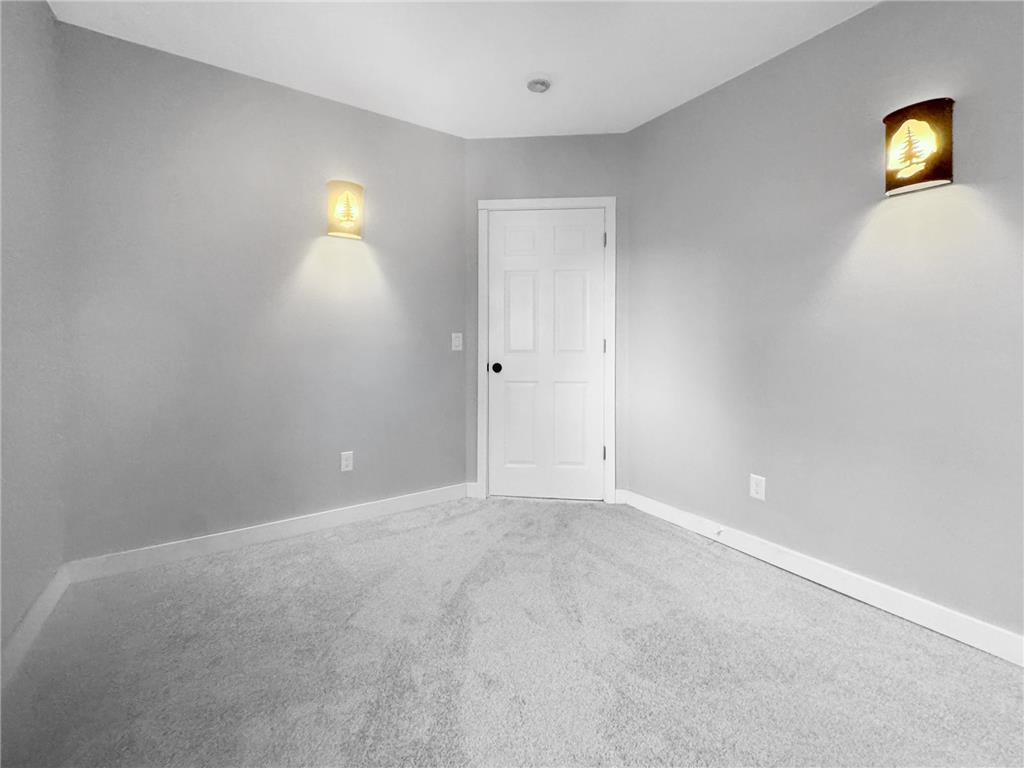 426 Erie Avenue Property Photo 13