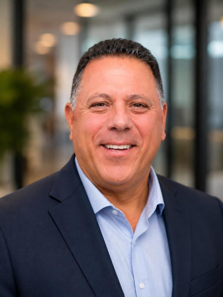 Rene Esquivel Profile Photo