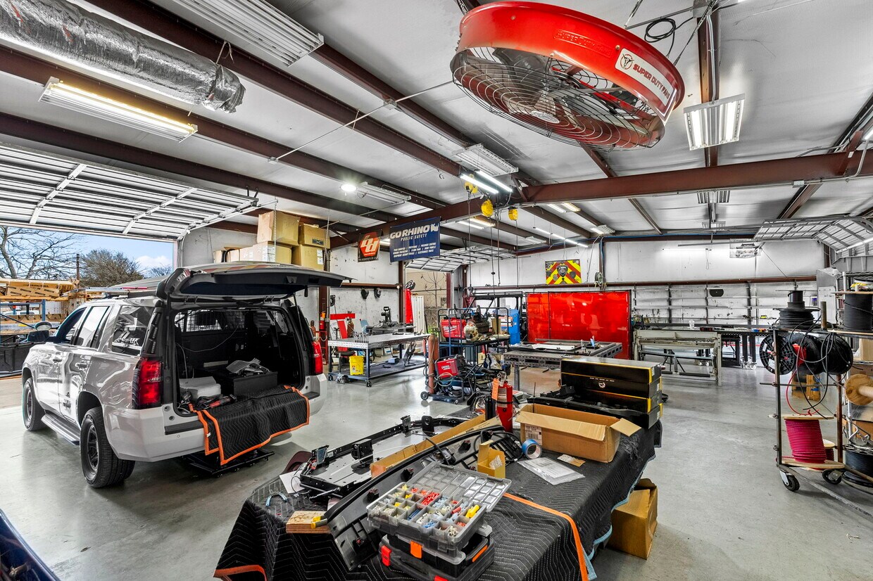 108 Commercial Pl Property Photo 16