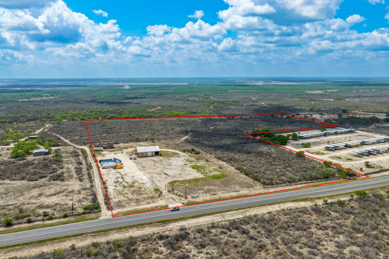 2801 W Highway 72 Property Photo 1