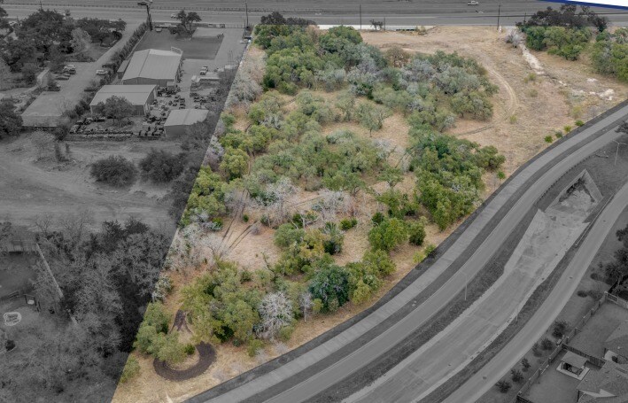 Hard Corner At I-10 Frontage & Regent Blvd Property Photo 1