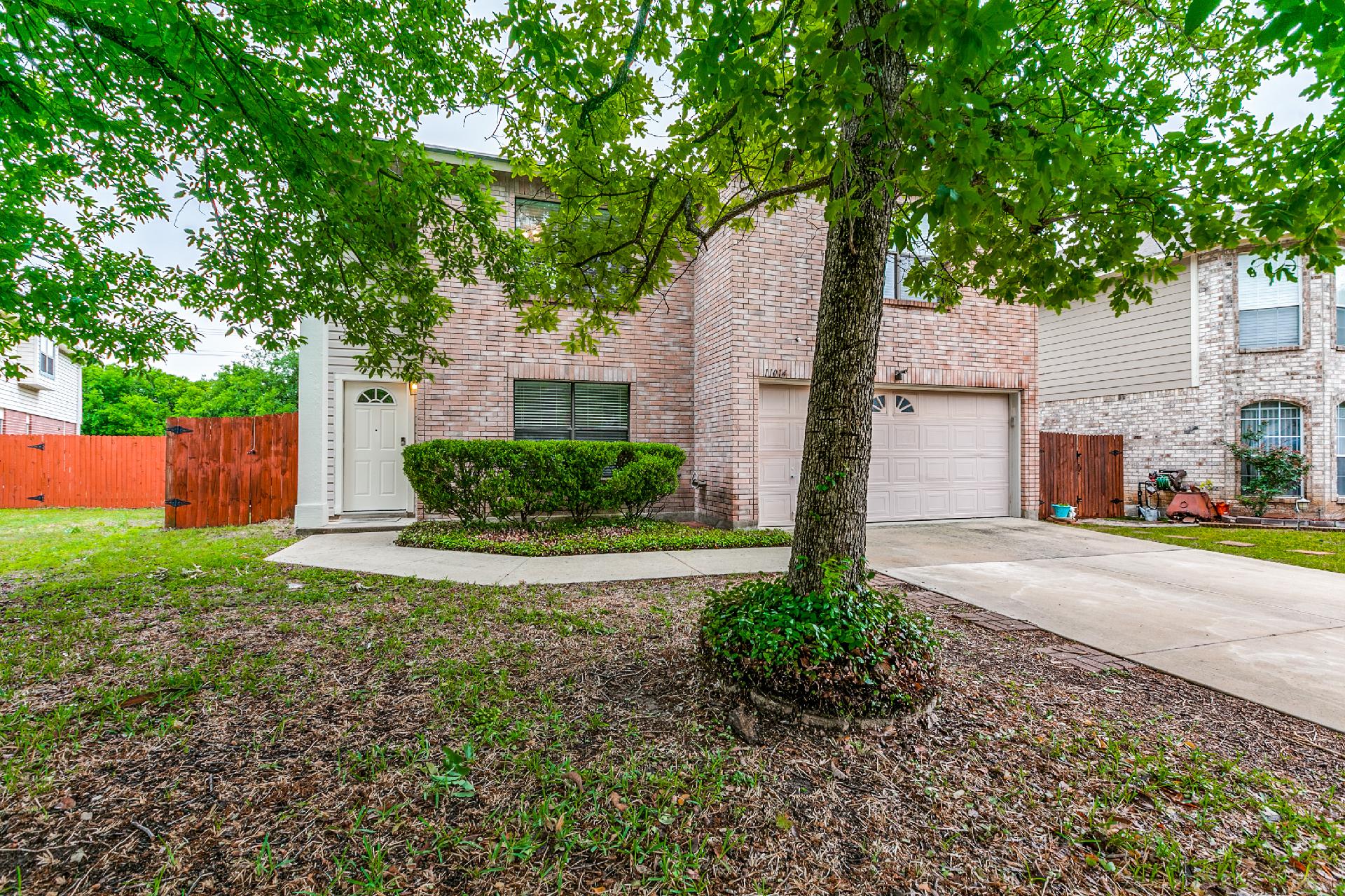 11014 Angel Pt Property Photo 1
