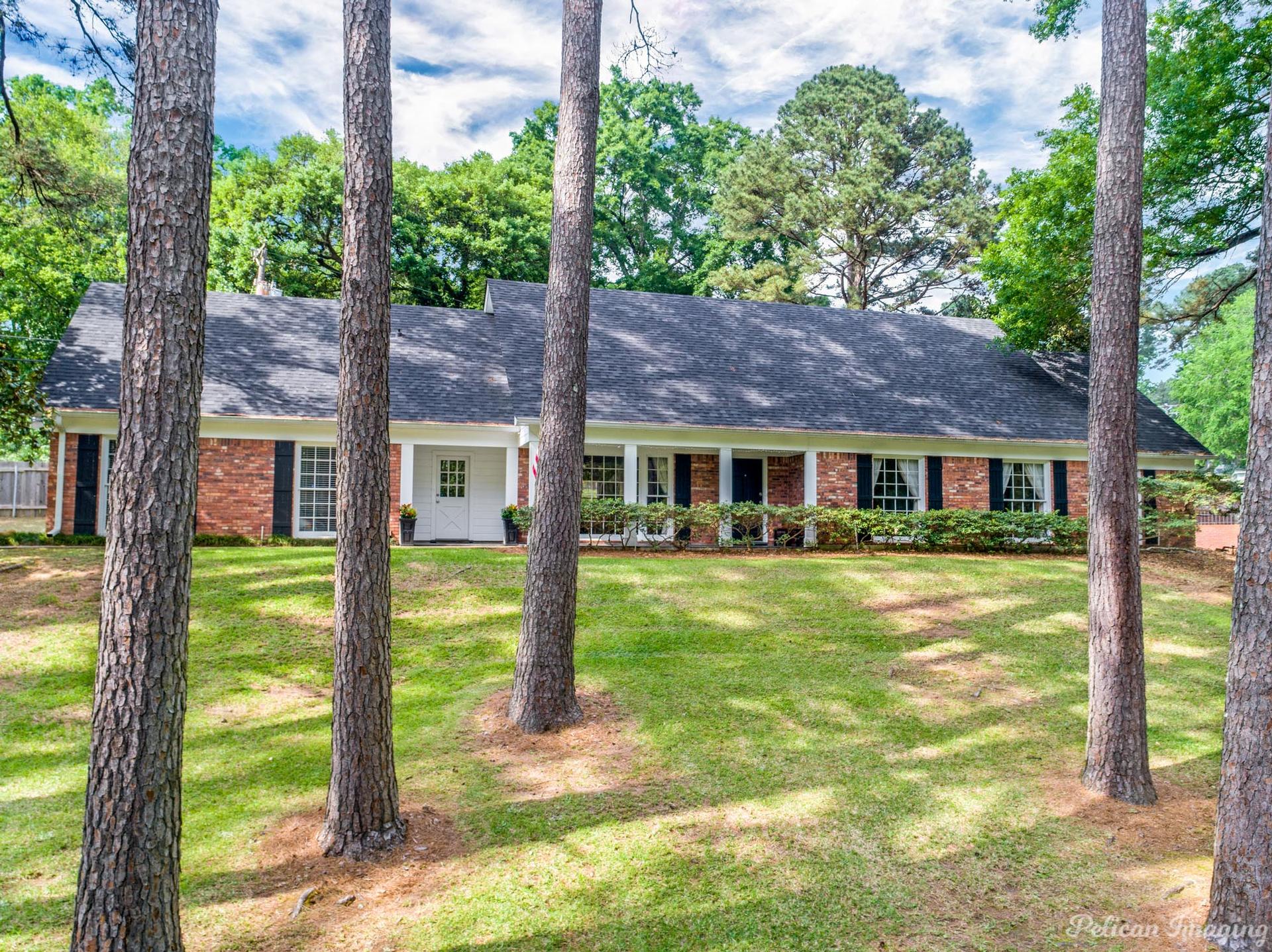 360 Corinne Circle Property Photo