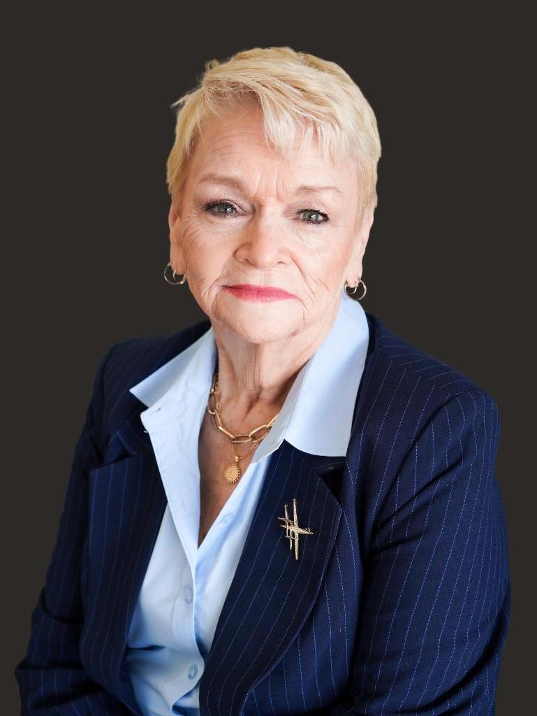 Linda Bolin Profile Image