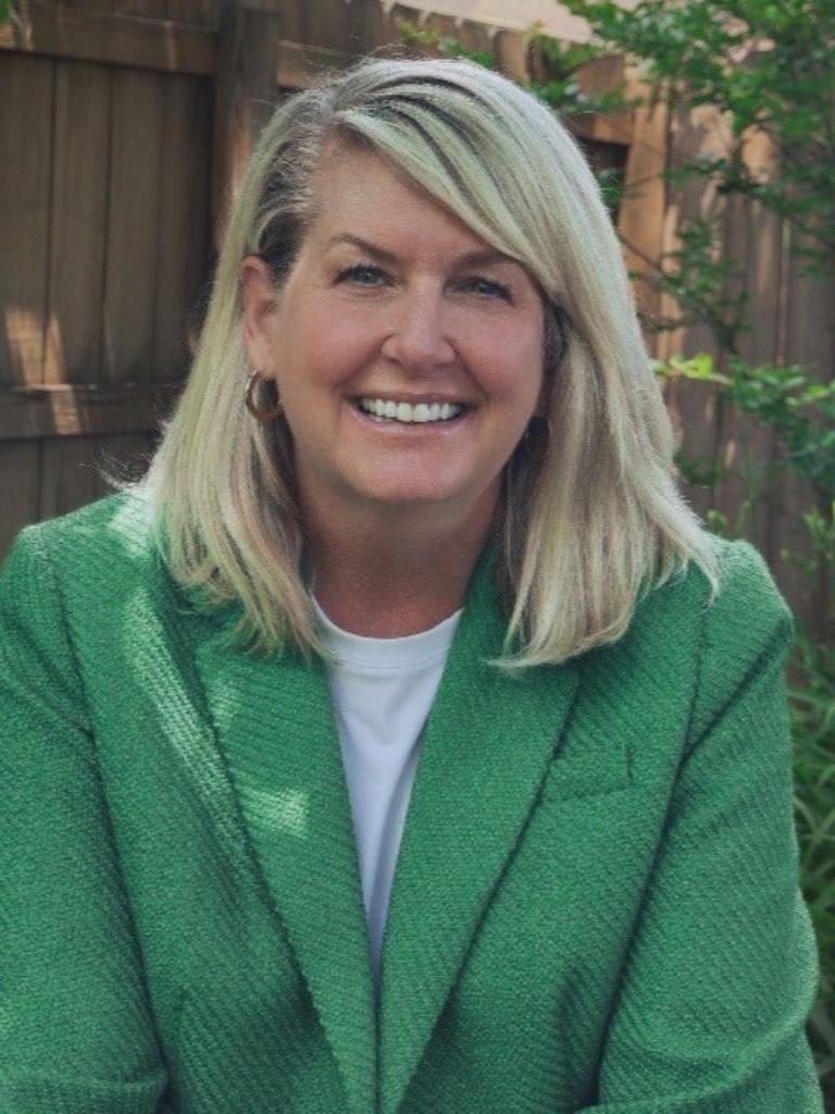 Raegen Lowe Profile Image