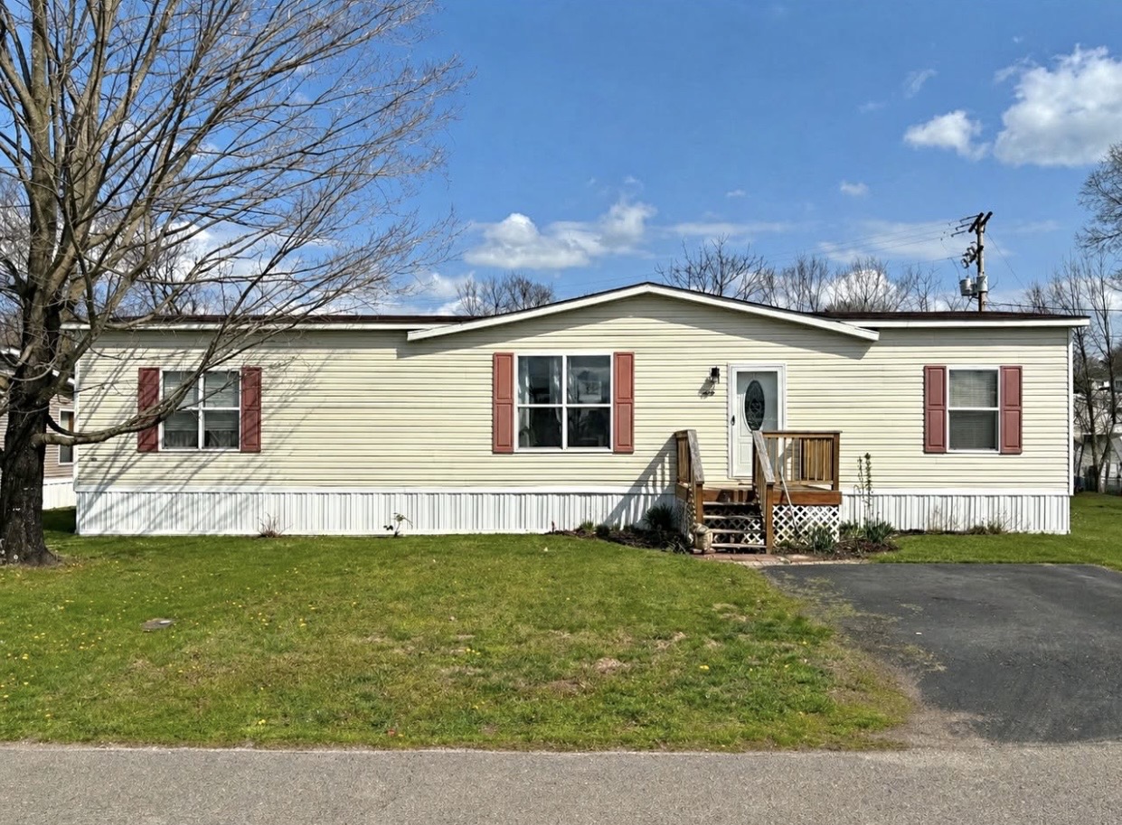 727 Dogwood Property Photo 1