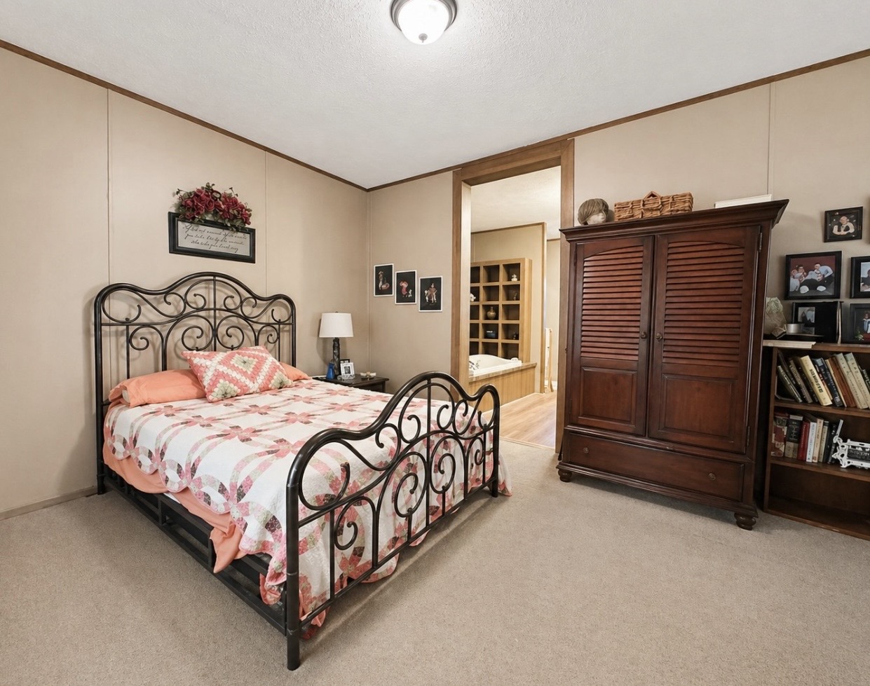 727 Dogwood Property Photo 4