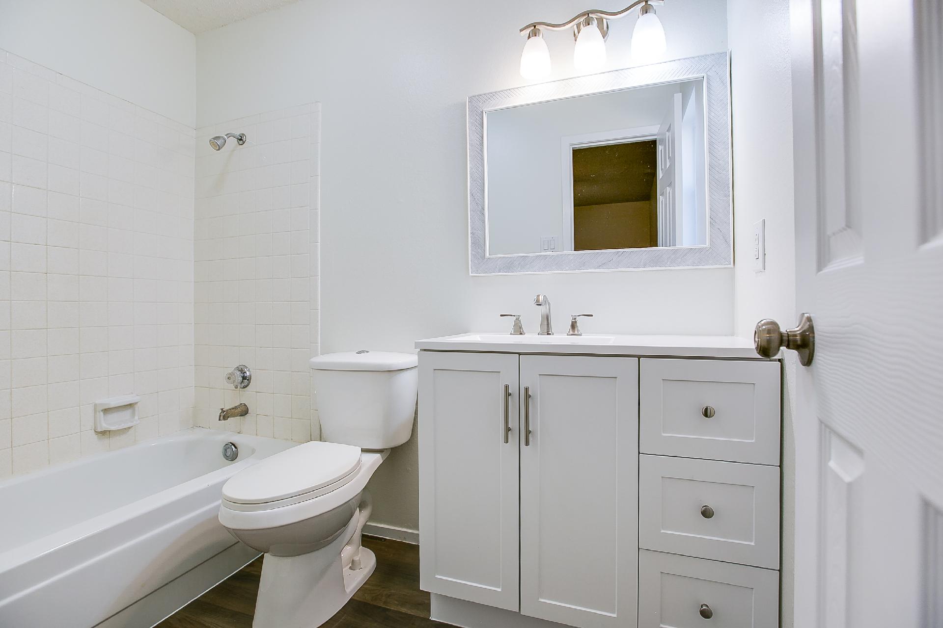 806 Van Zandt Street Property Photo 19