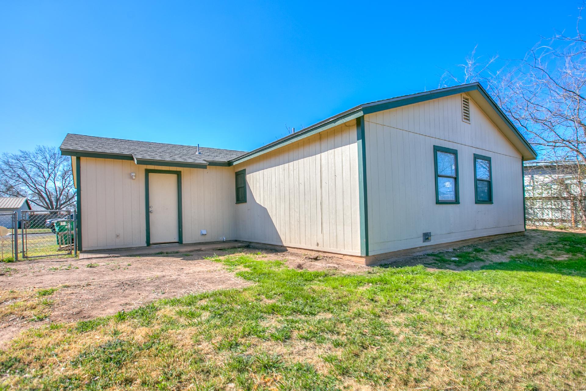 806 Van Zandt Street Property Photo 23