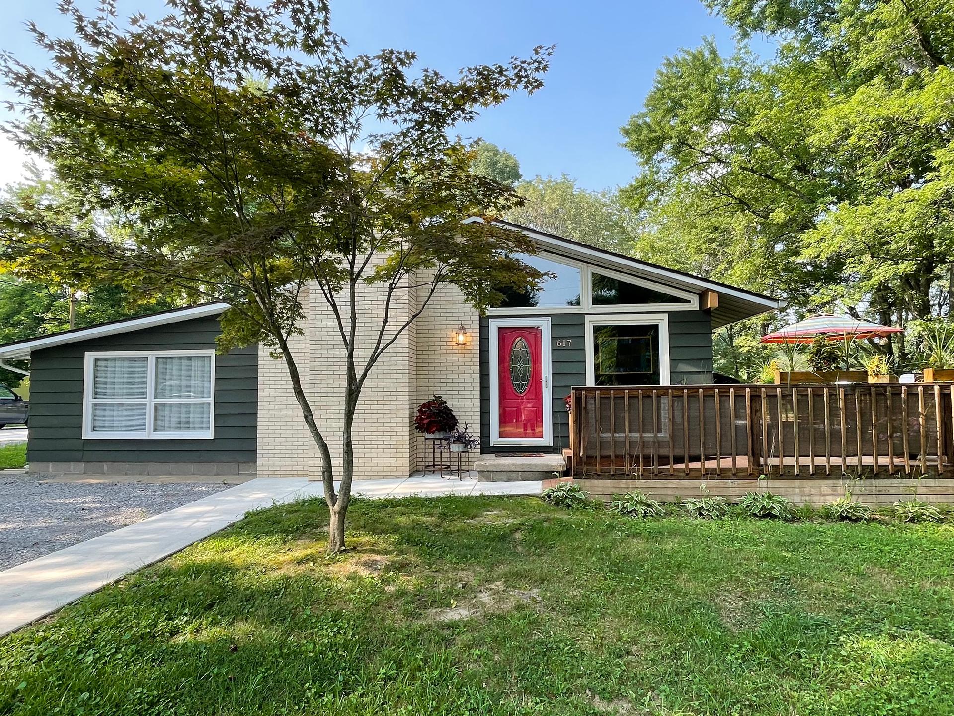617 Raccoon Valley Road Property Photo