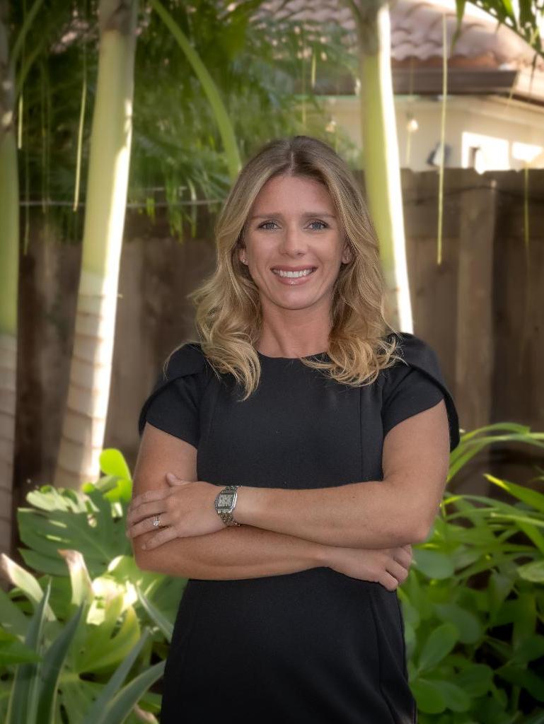 Caroline Hendrix Profile Photo