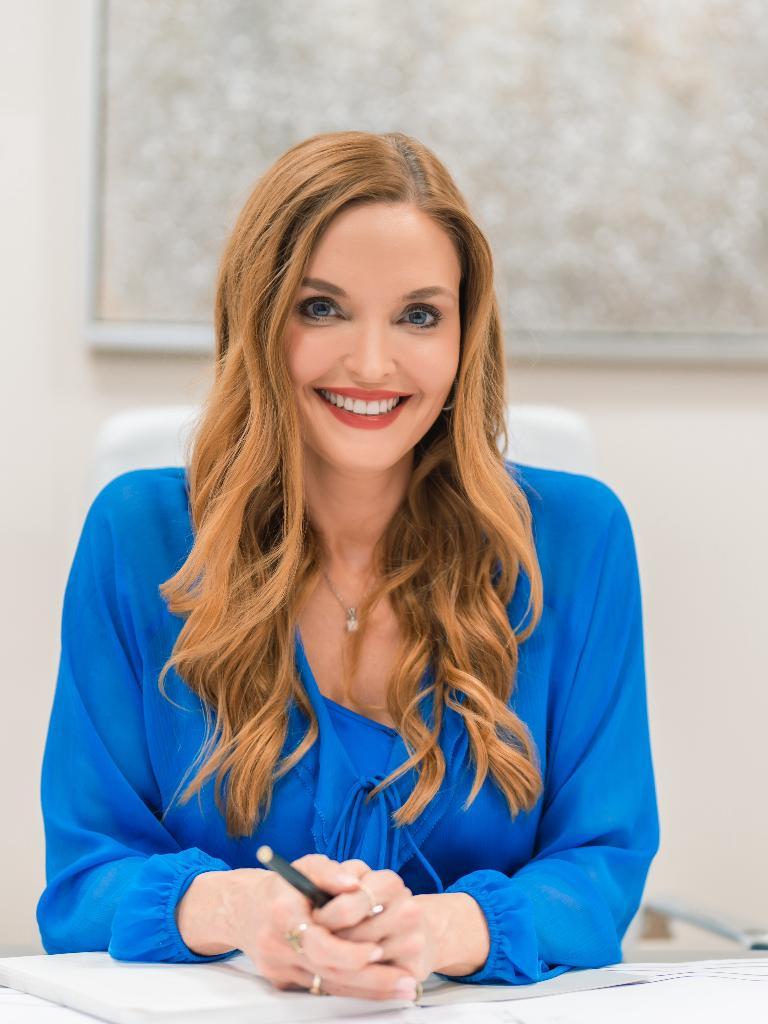 Amber Raynor
