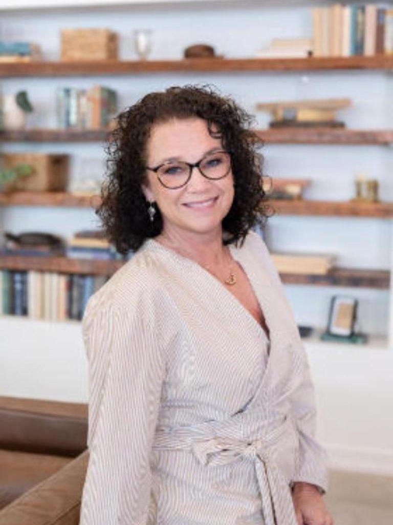 Amy Helm Profile Photo