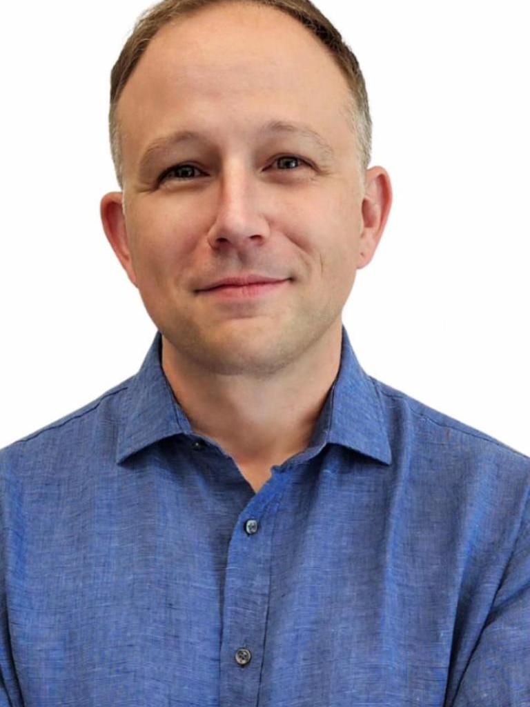 Tony Robertson Profile Photo