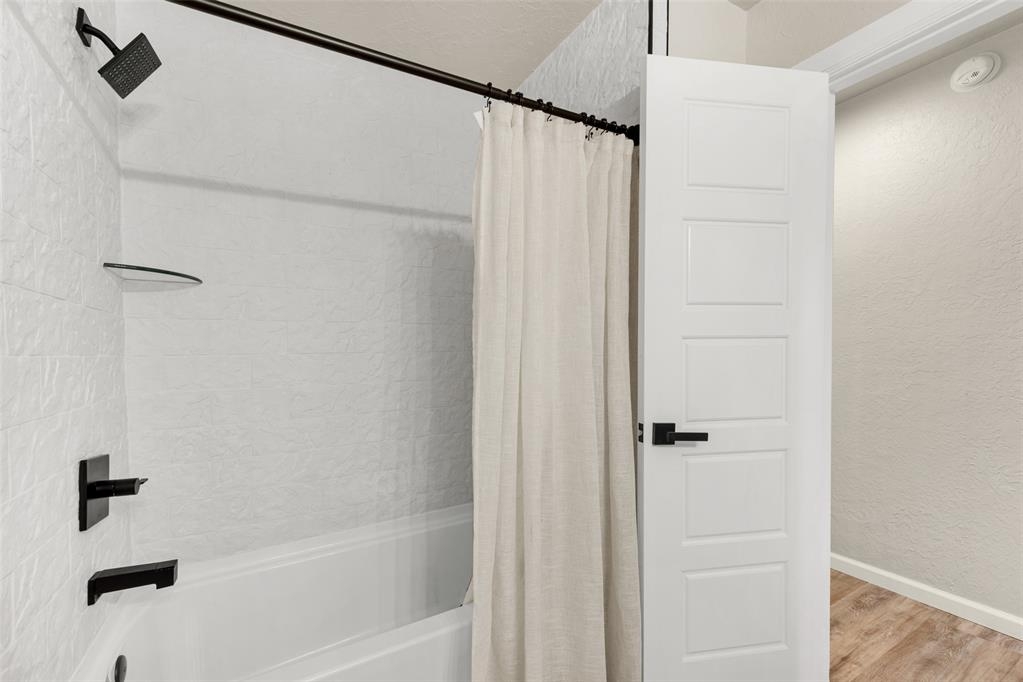 805 Nw 49th Street Property Photo 22