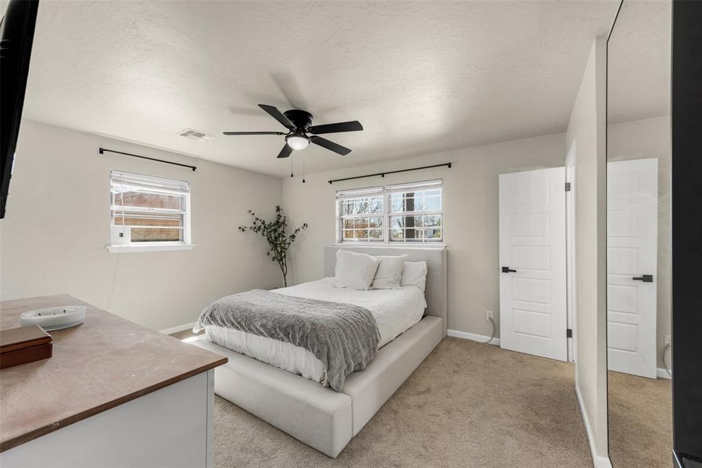 805 Nw 49th Street Property Photo 23