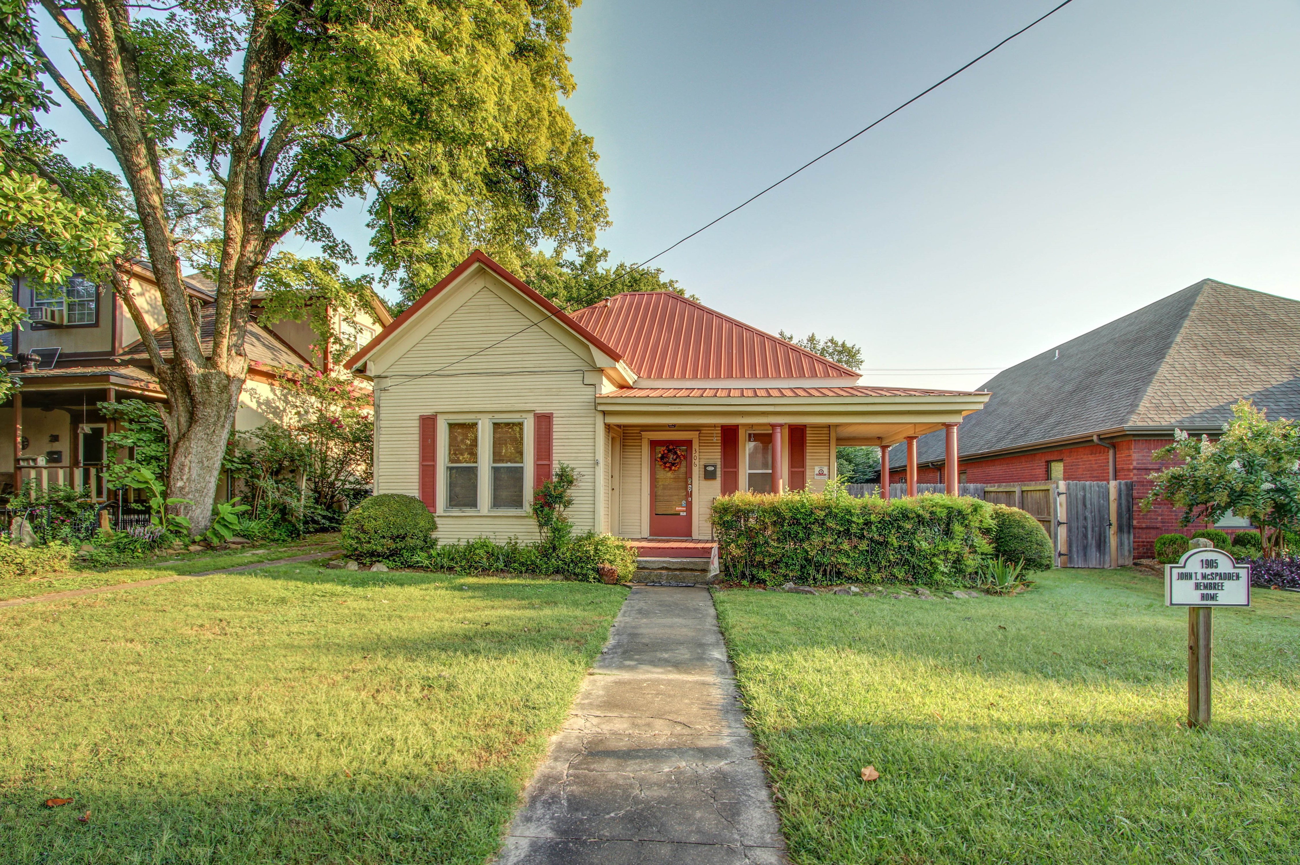 306 W Choctaw Street Property Photo 1
