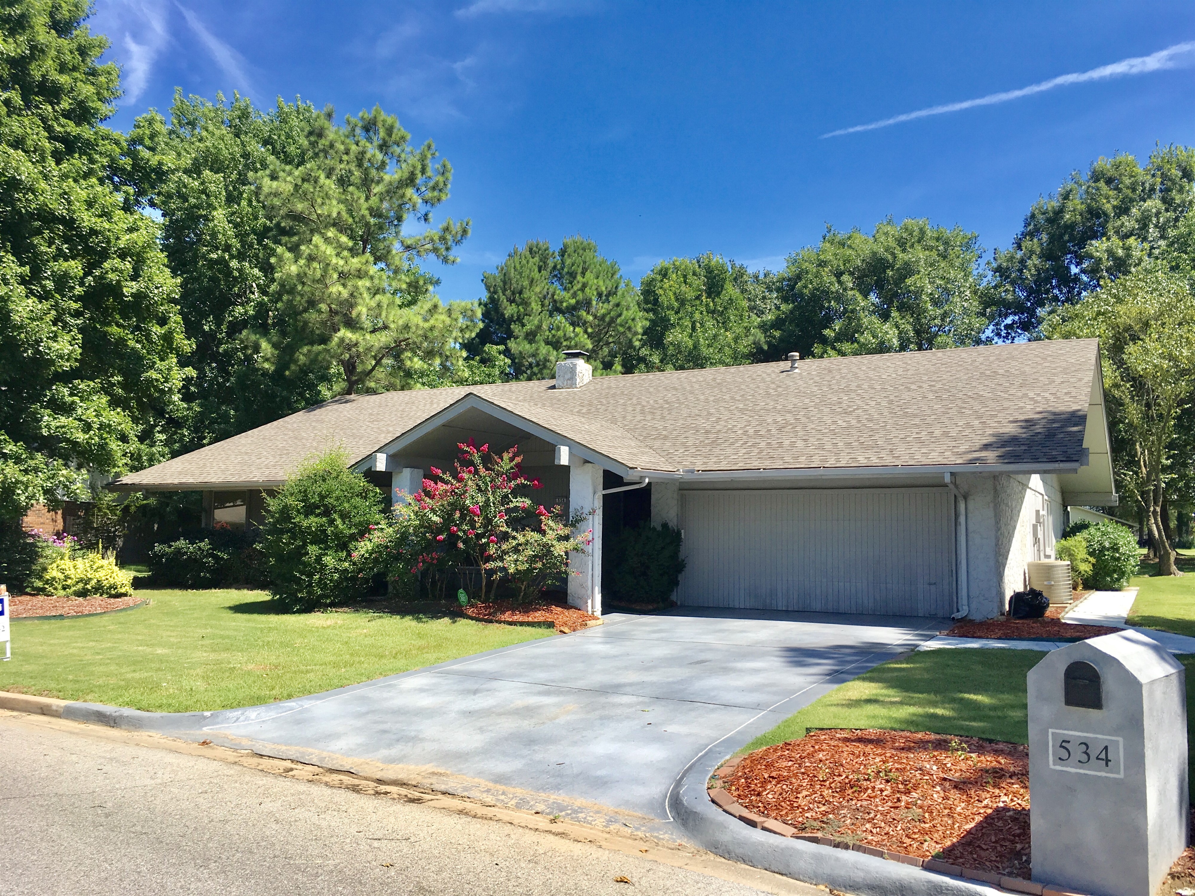 534 Meadowood Drive Property Photo 1