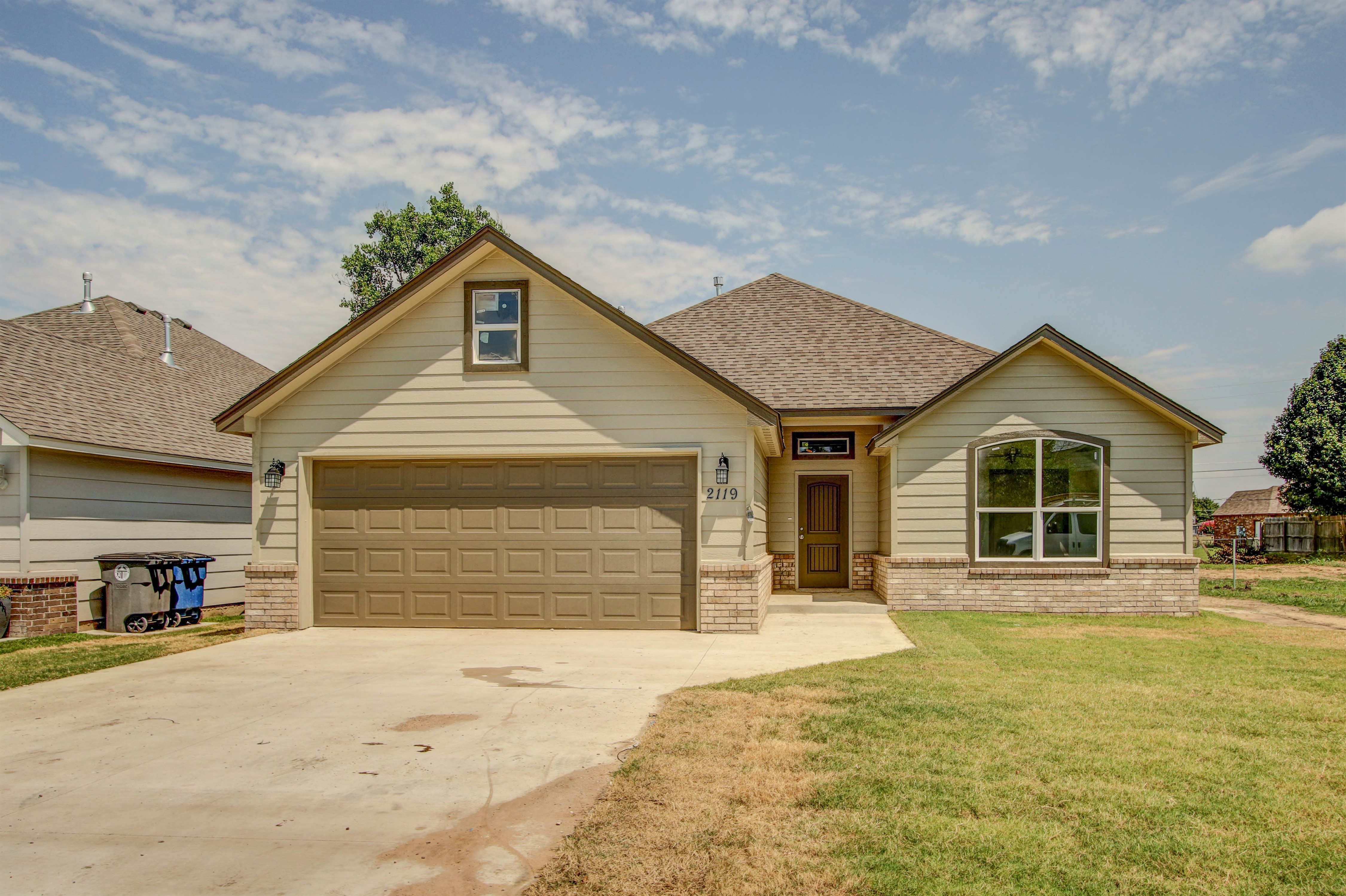 2119 E 31st Place North Property Photo 1