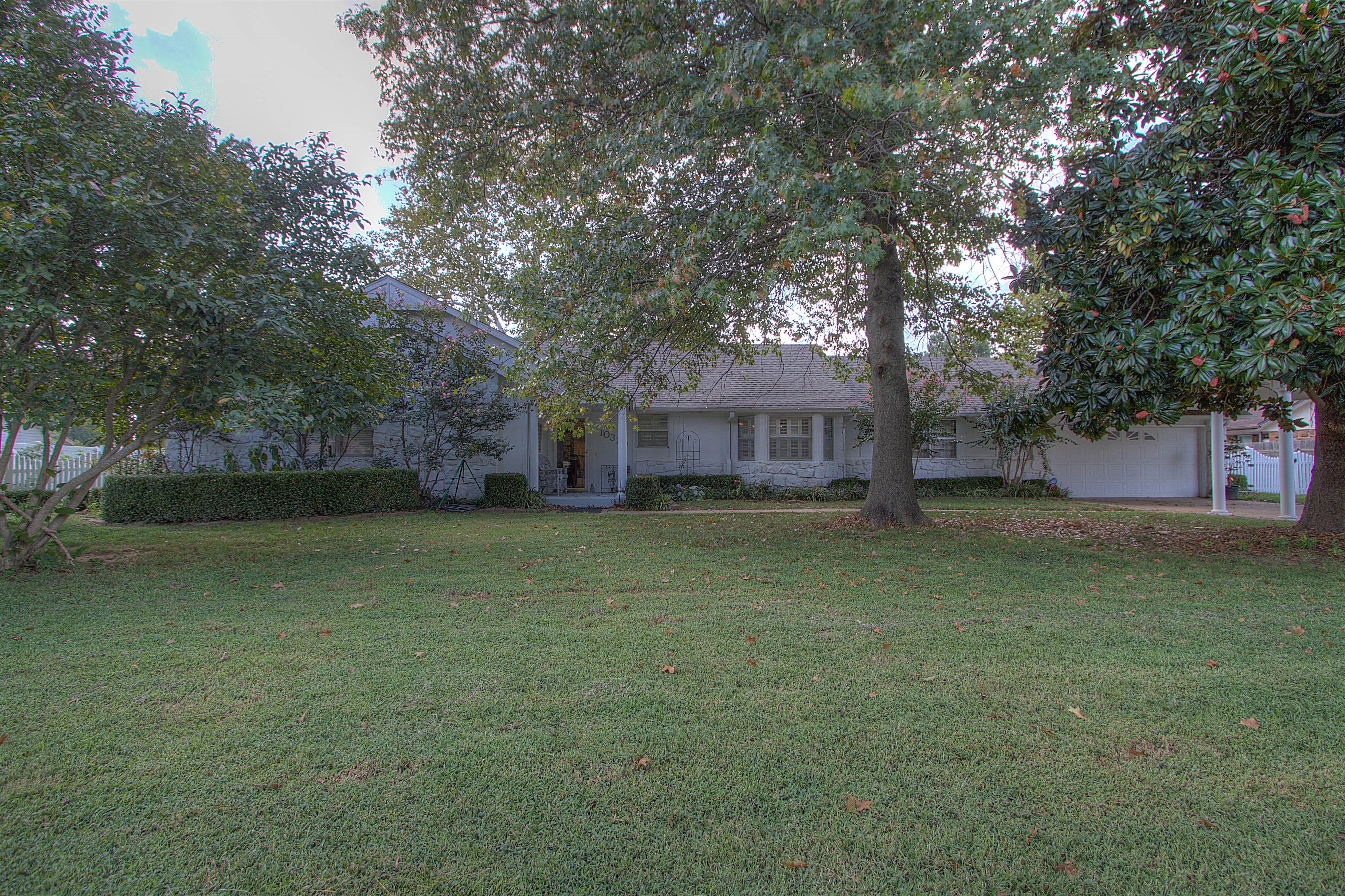 10320 S 198th East Avenue Property Photo 1