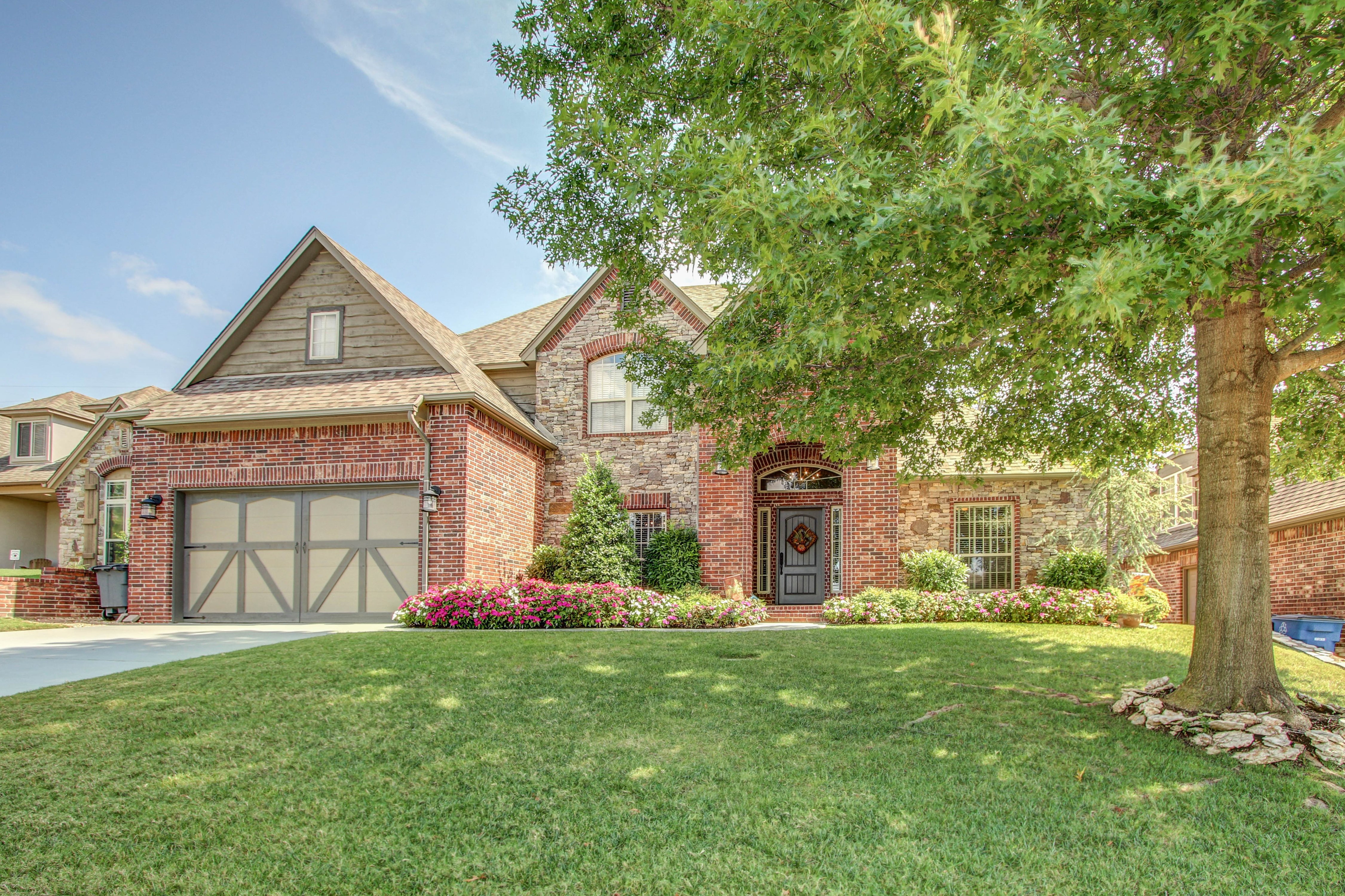 7731 S Frisco Avenue Property Photo 1