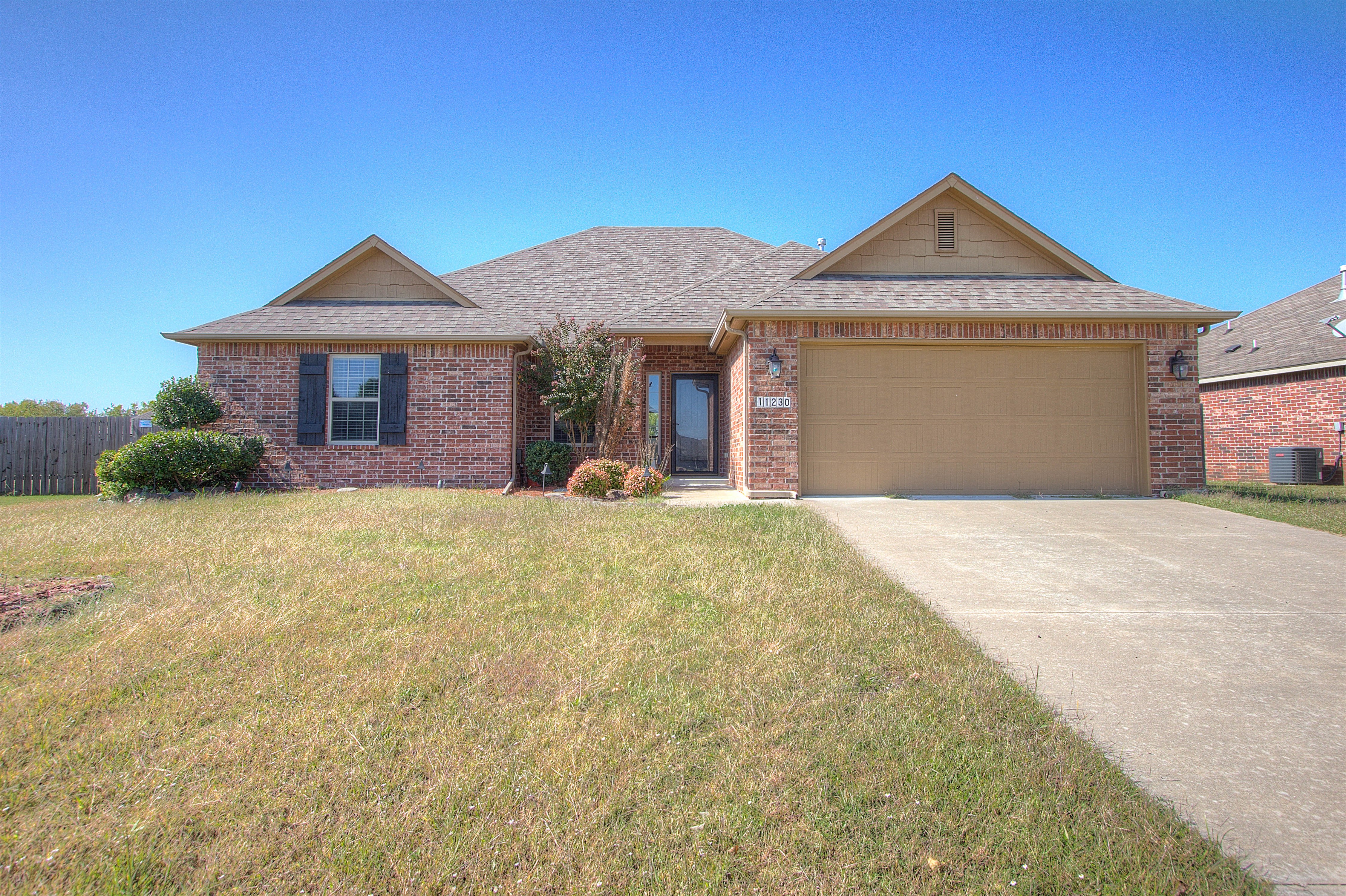 11230 S 275th East Avenue Property Photo 1