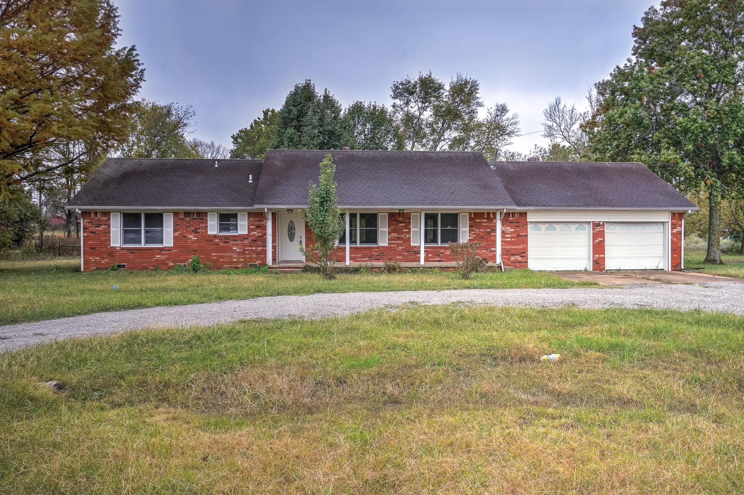 13072 E 590 Road Property Photo