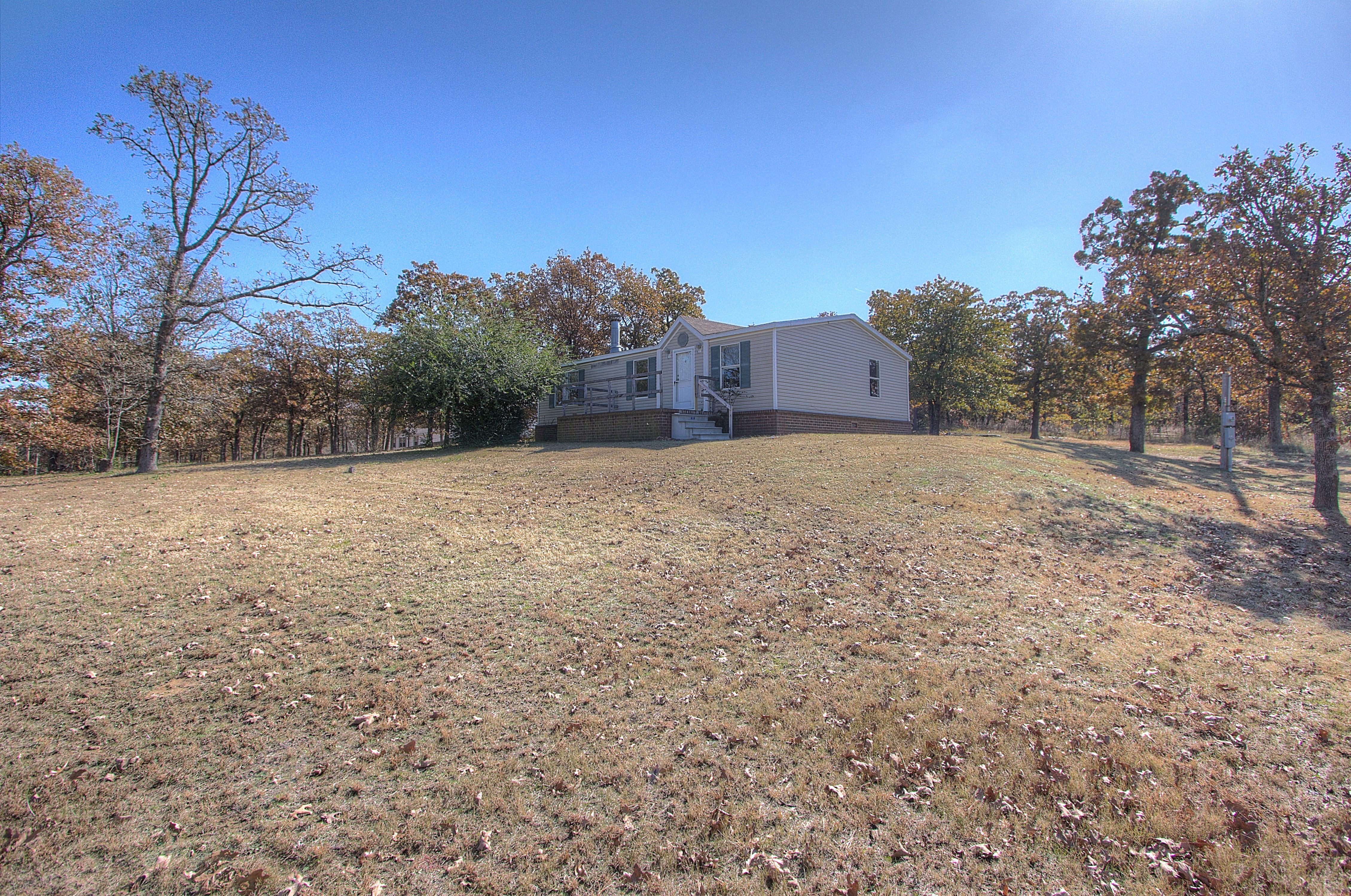 10110 Lakeridge Drive Property Photo 1