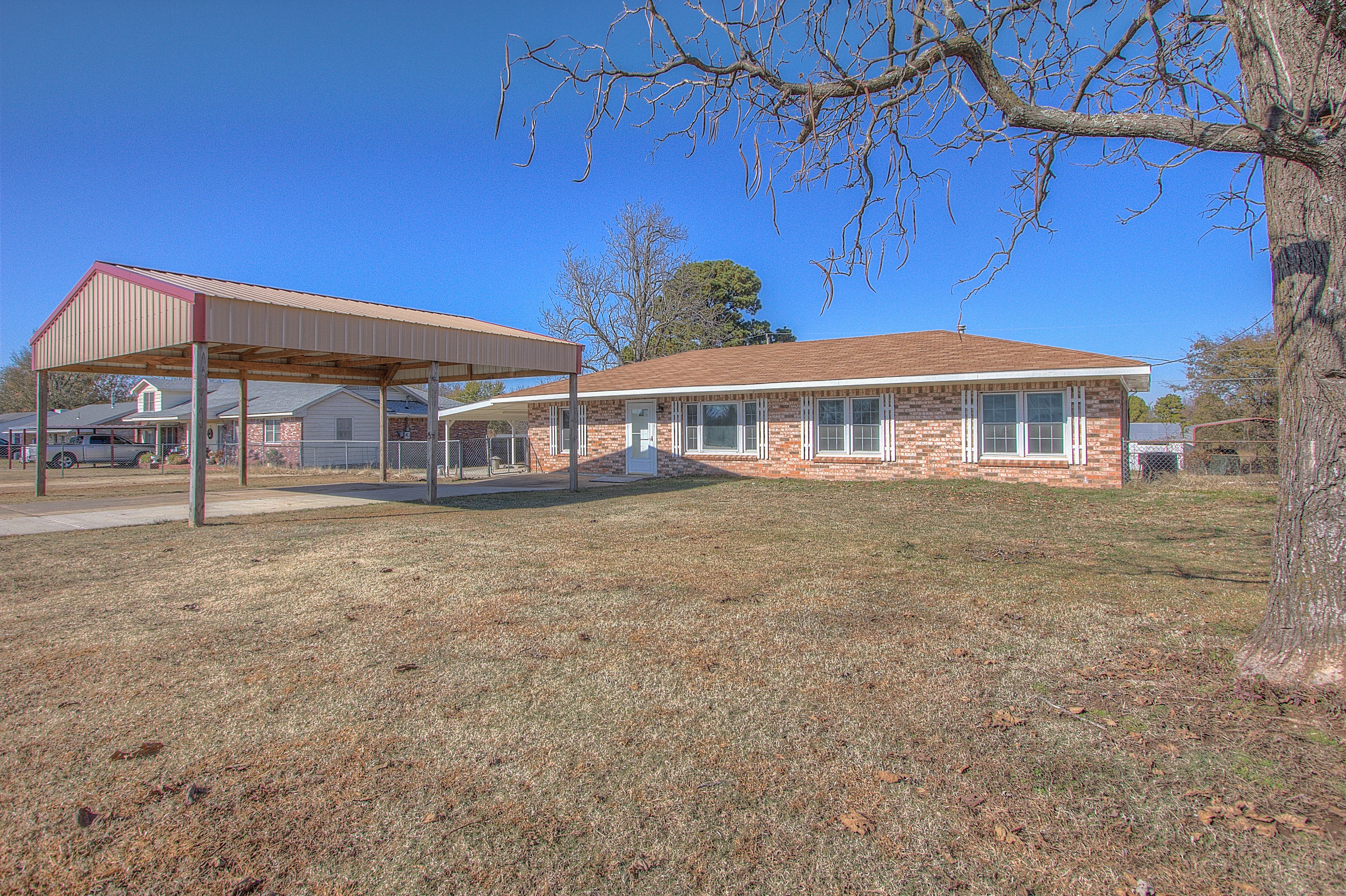 530 E Davis Field Road Property Photo