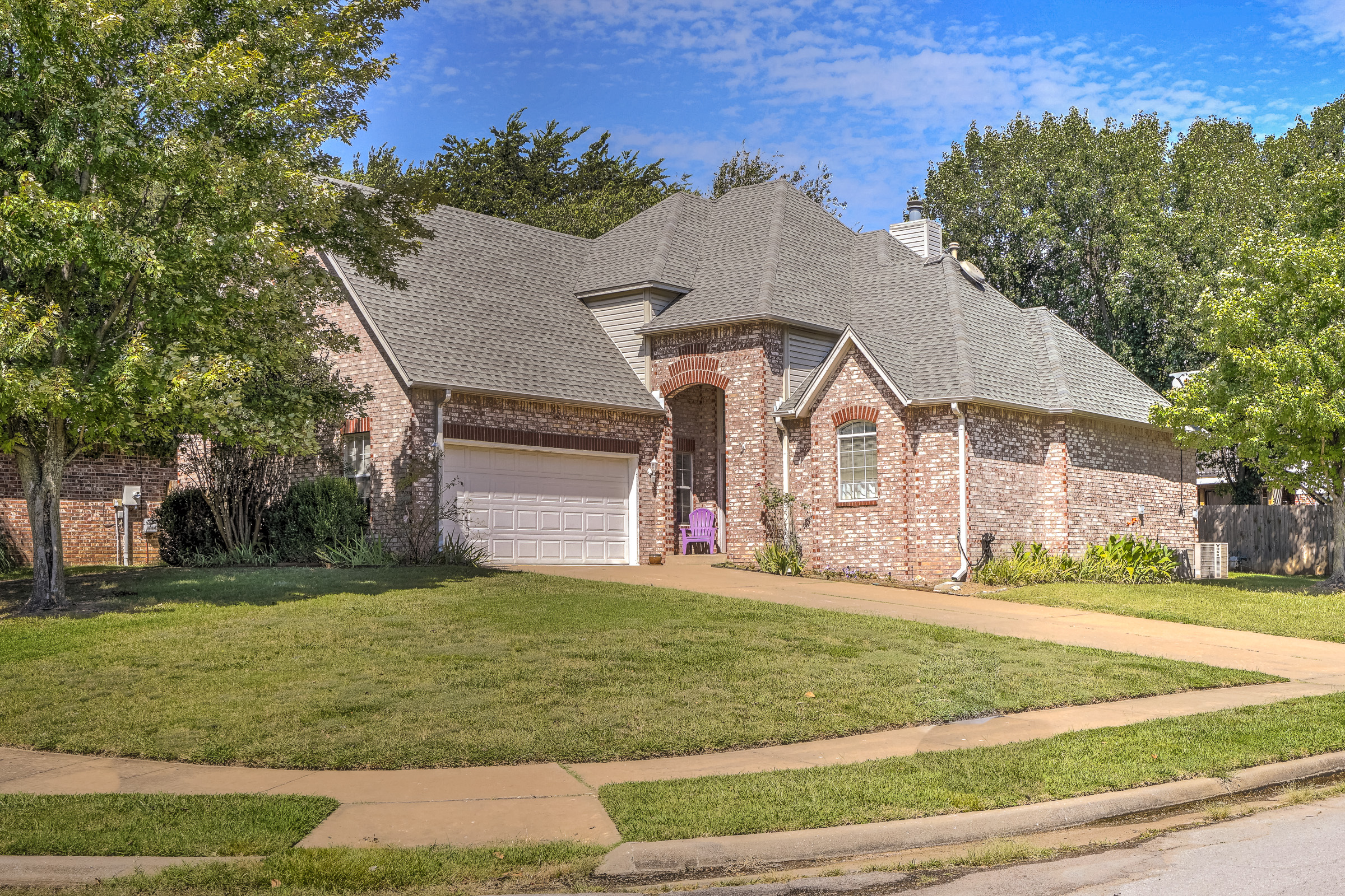 3800 W Fort Worth Street Property Photo 1