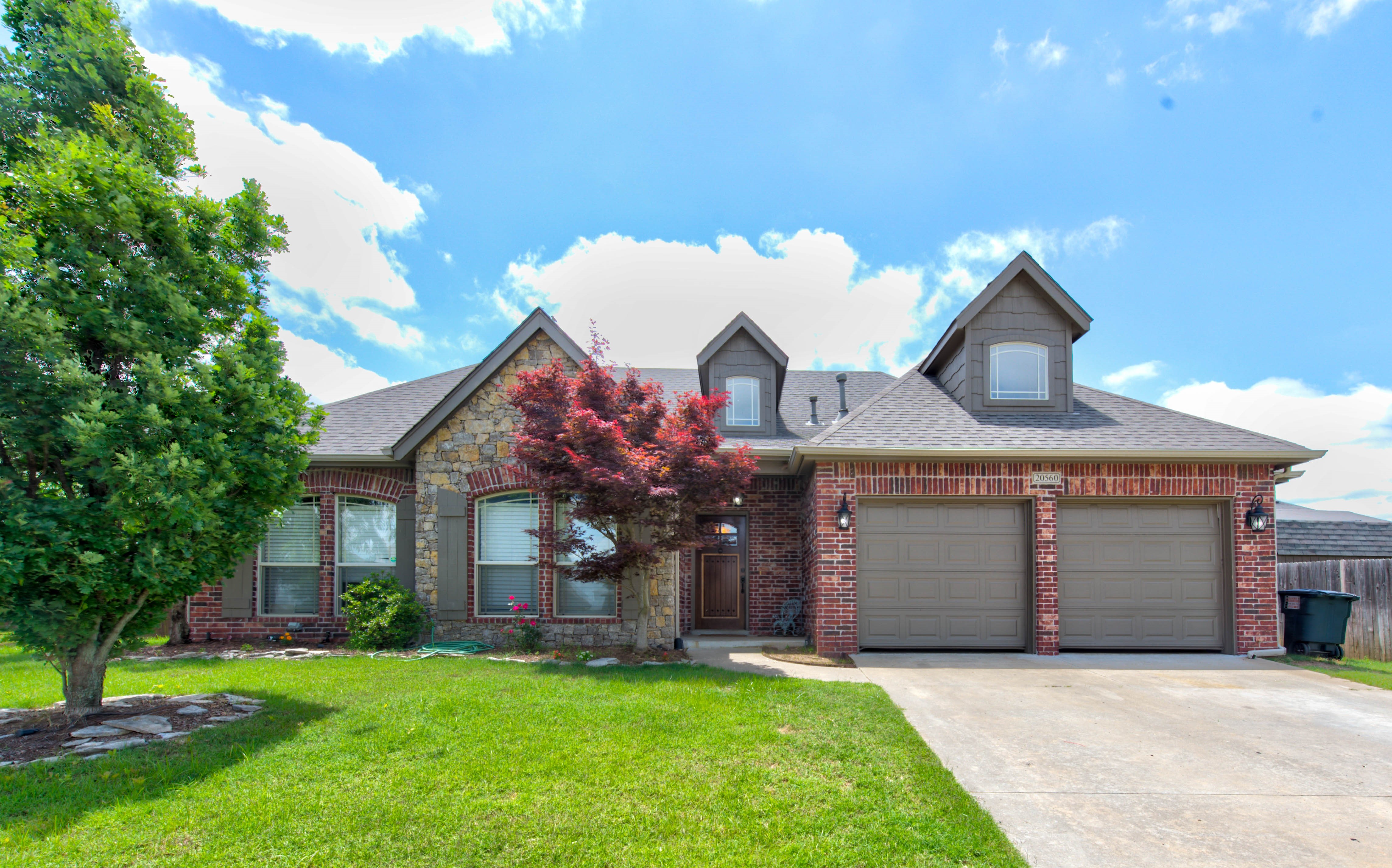 20560 E 32nd Place Property Photo 1