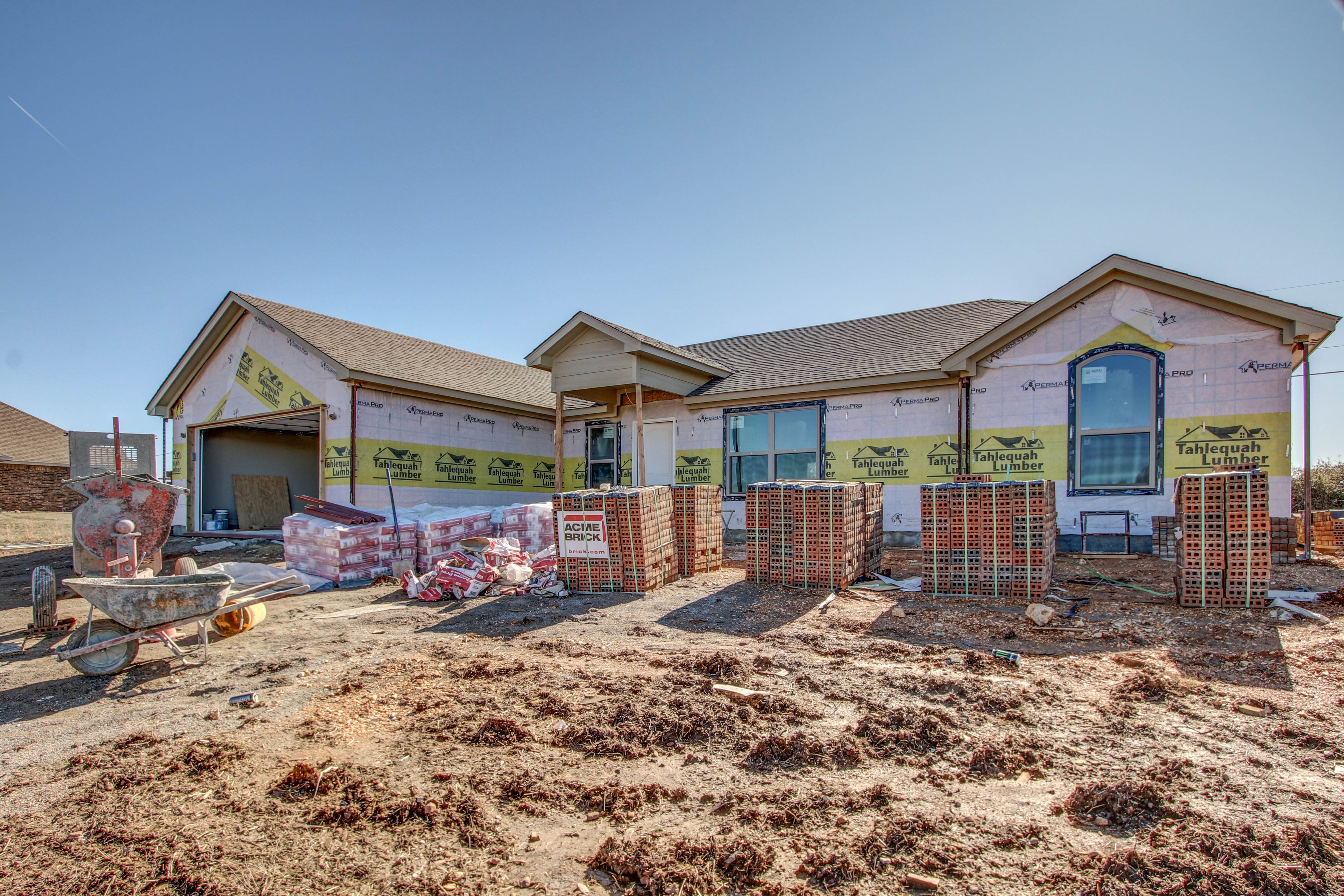 17571 W Ellis Road Property Photo 1
