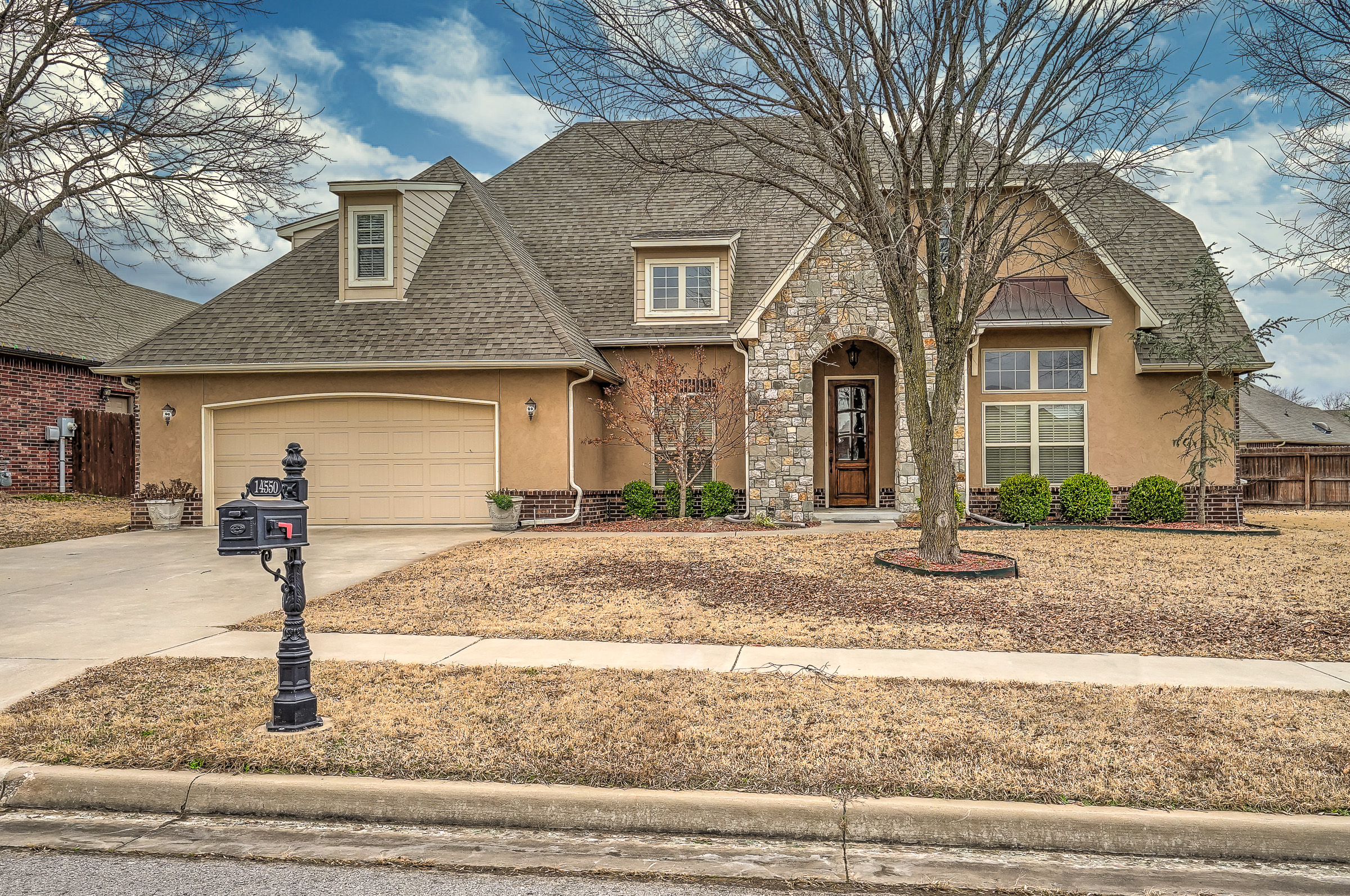 14550 Courtney Drive Property Photo 1
