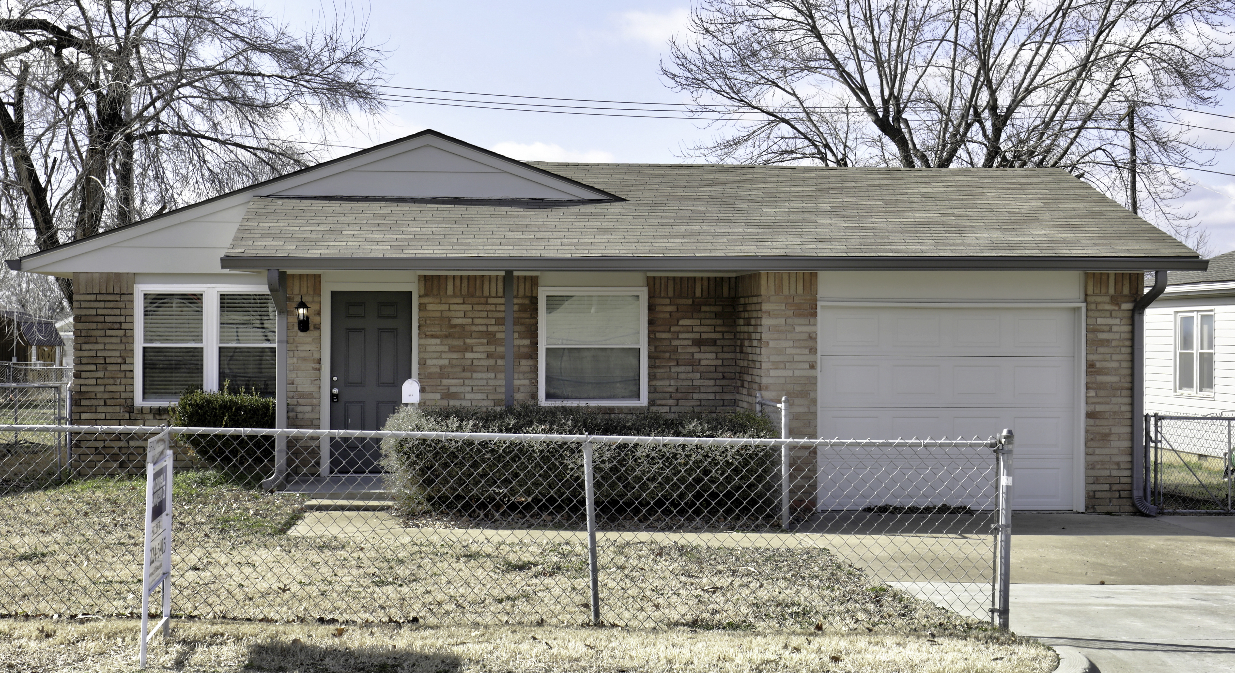 610 S Apple Street Property Photo 1