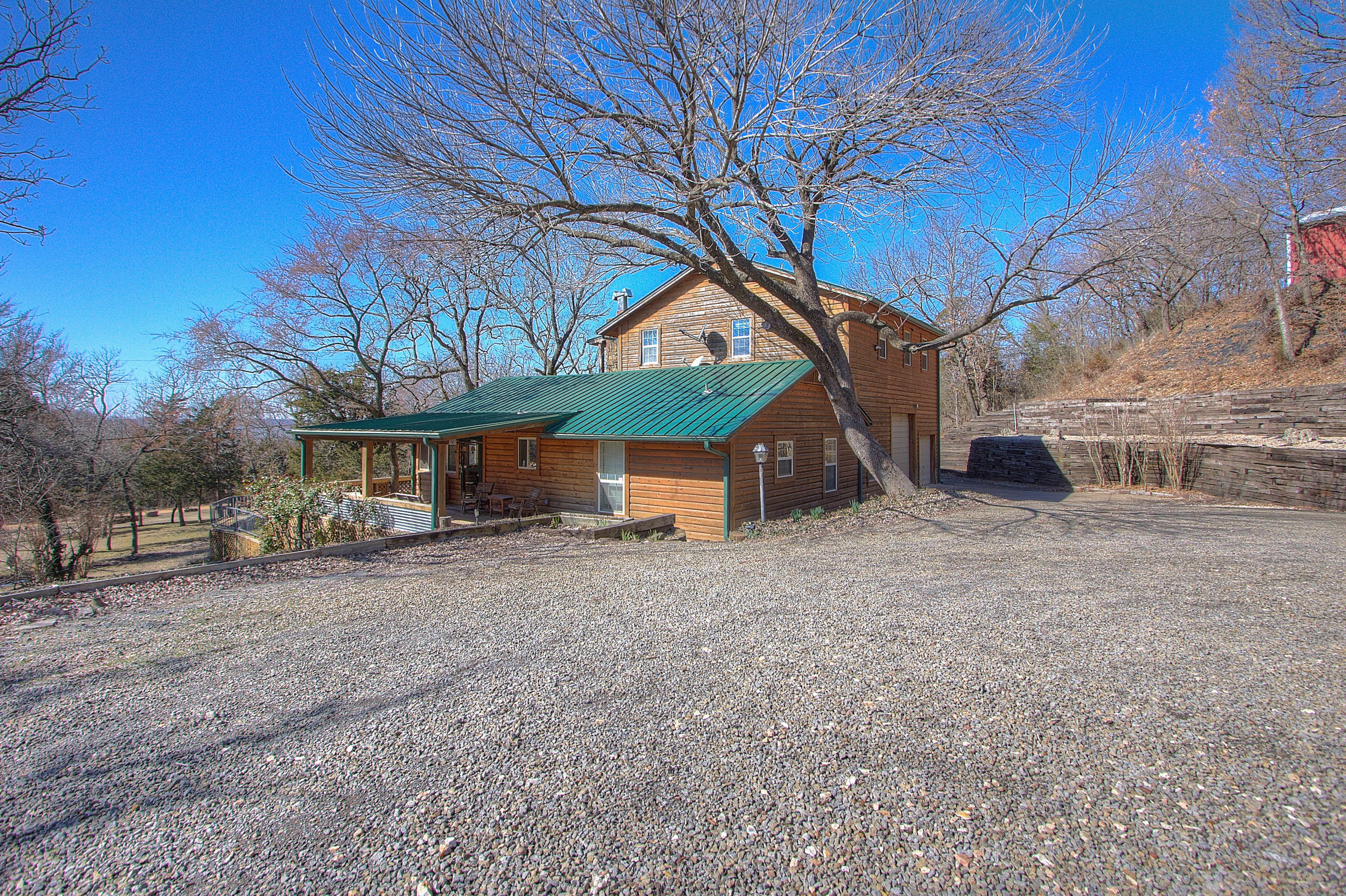 13527 N Shore Line Drive Property Photo 1